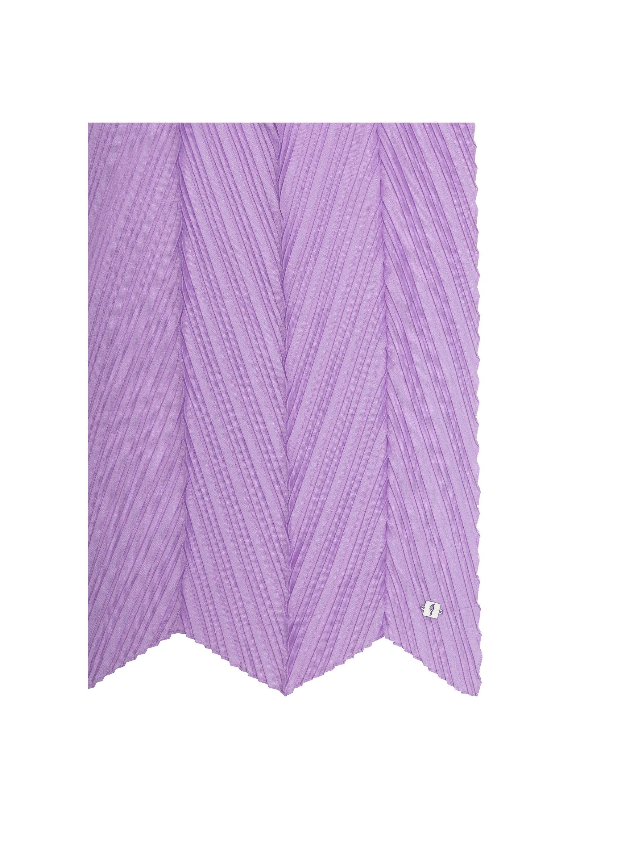 Lilac women's scarf with crease SZADT-0157-75(W23)-02