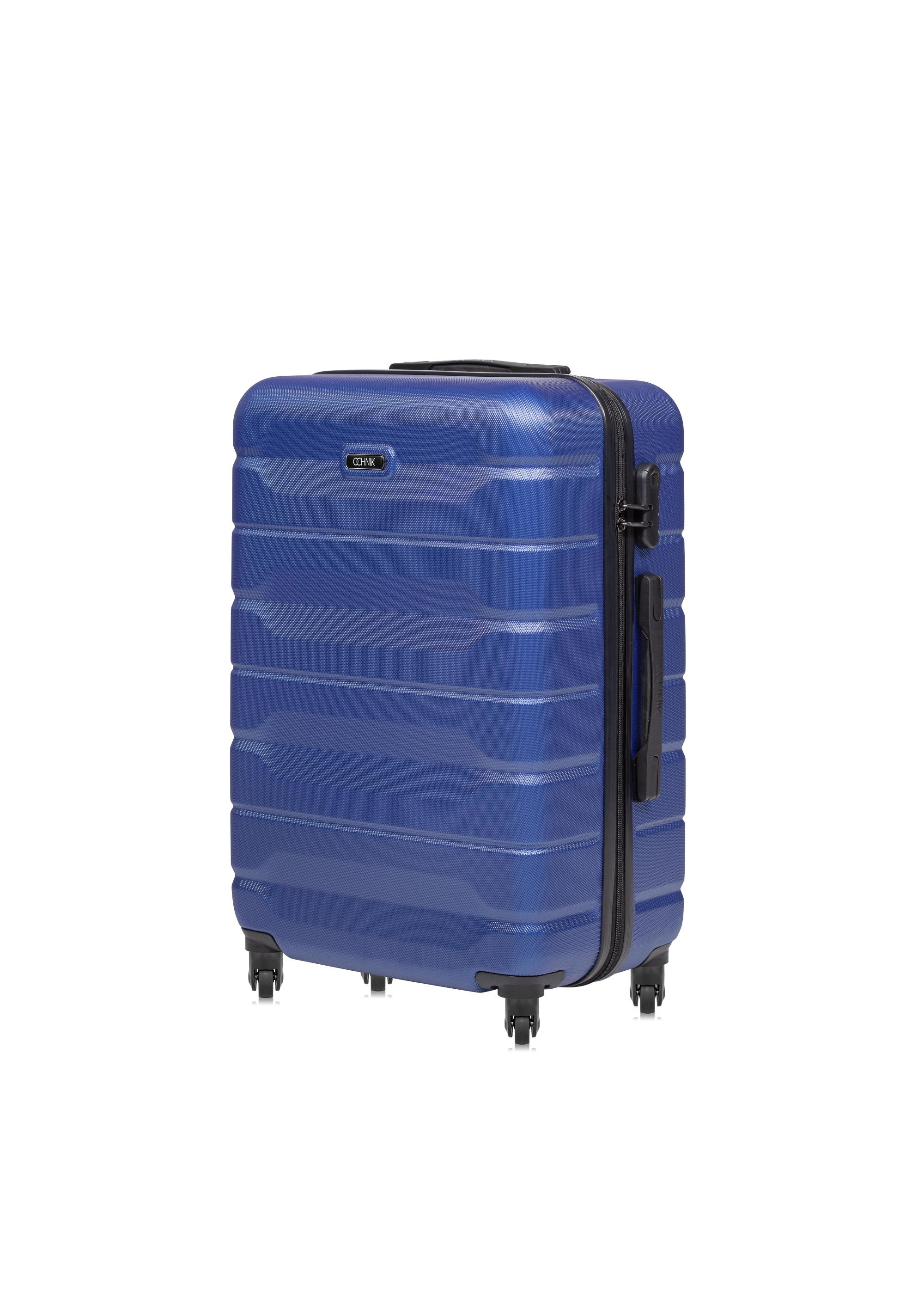 Medium suitcase on wheels WALAB-0067-69-24(W24)-06