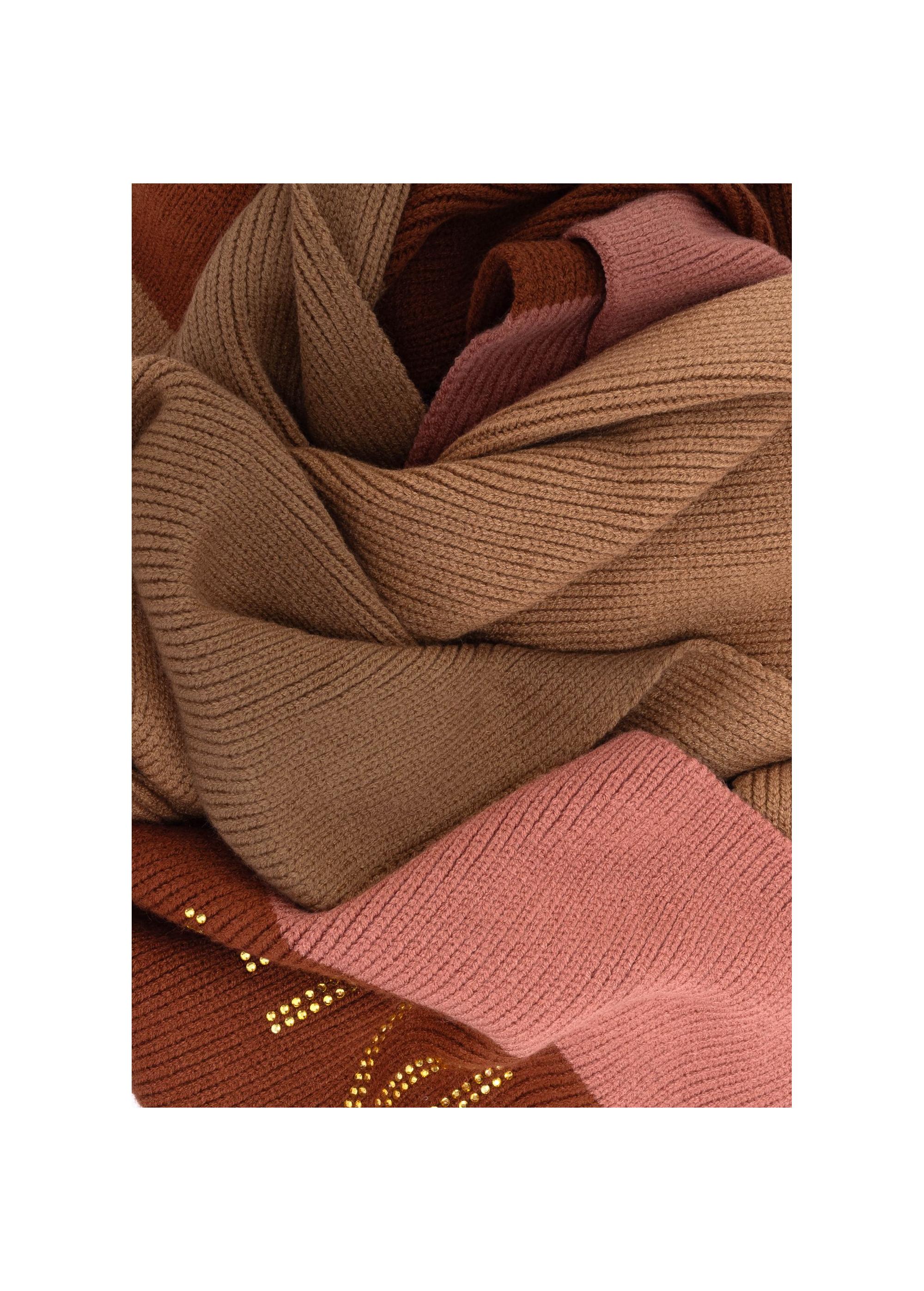 Women's winter scarf in camel color SZADT-0183-24(Z24)-03