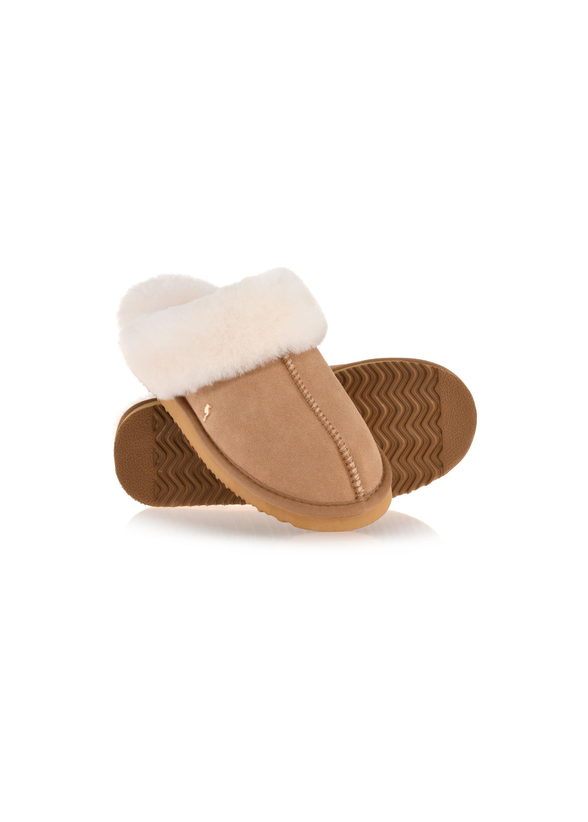 Beige slip-on slippers in snow boot style BUTYD-1137-82(Z24)-07