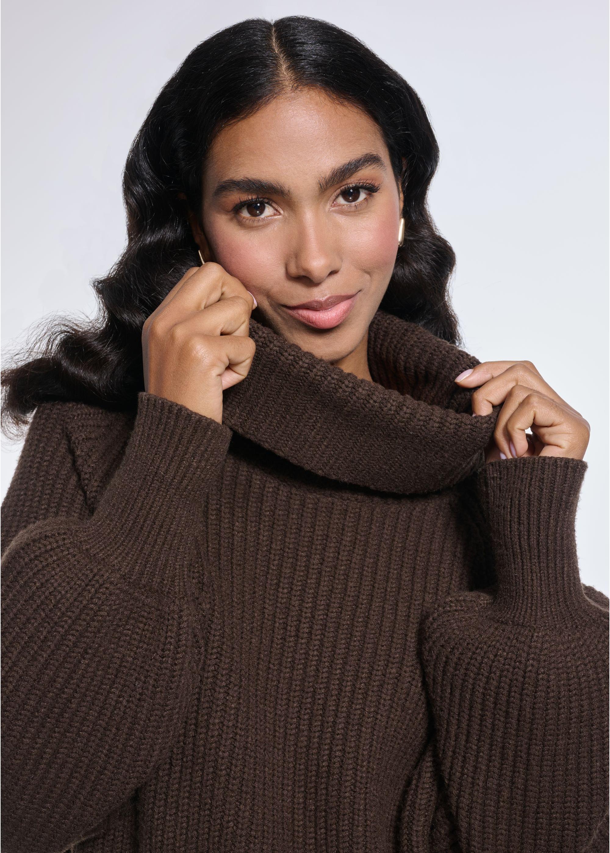 Brown women's turtleneck sweater SWEDT-0208-90(Z24)-03