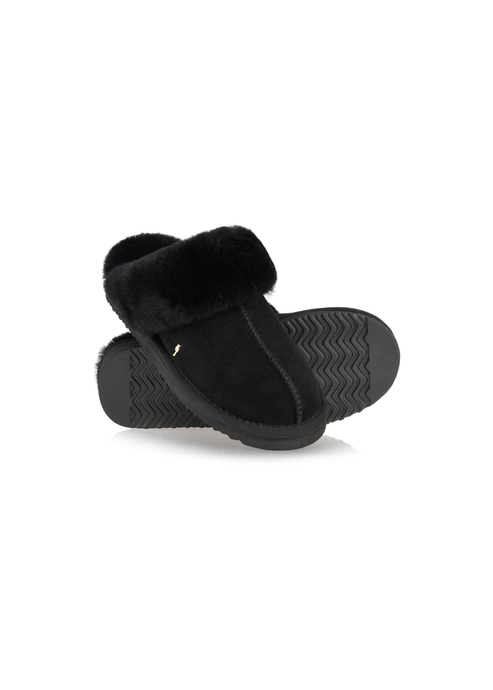 Black slip-on snow boot style slippers BUTYD-1137-99(Z24)-07