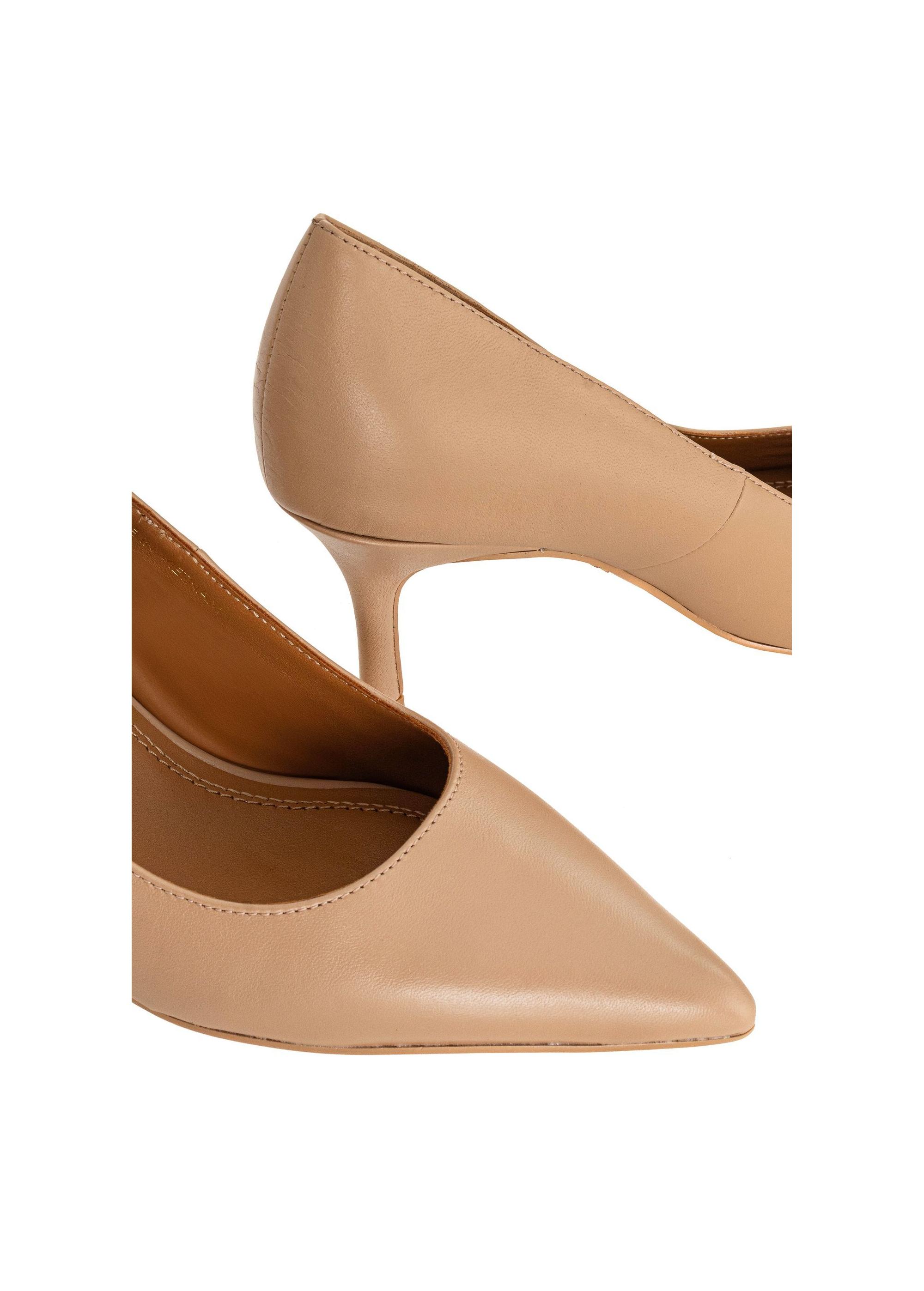 Beige leather pumps BUTYD-1031-81(W25)