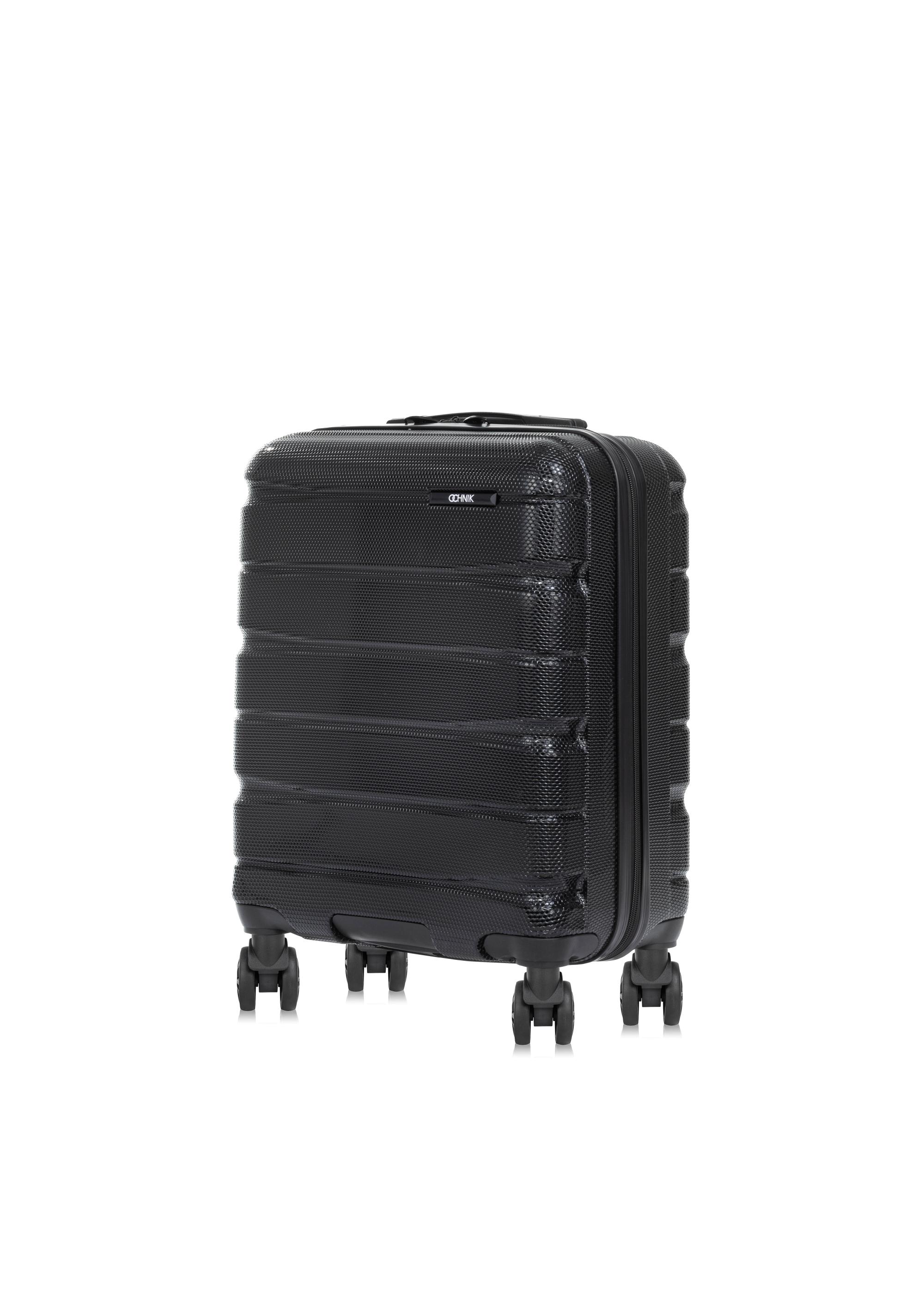 Set of suitcases on wheels 19'/24'/28' WALPC-0013-99(W24)-02