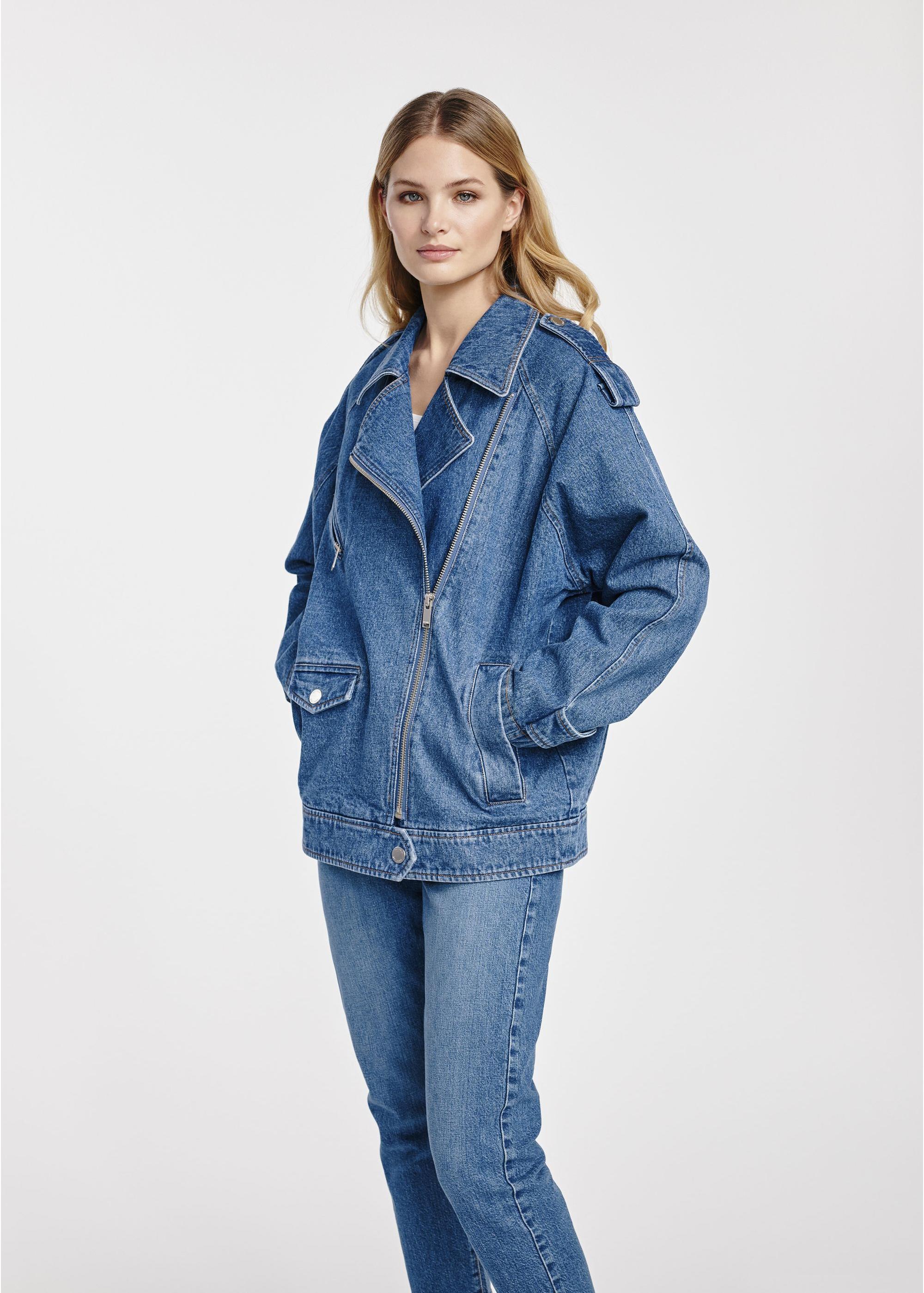 Oversized women's denim jacket KURDT-0568-69(W25)-04