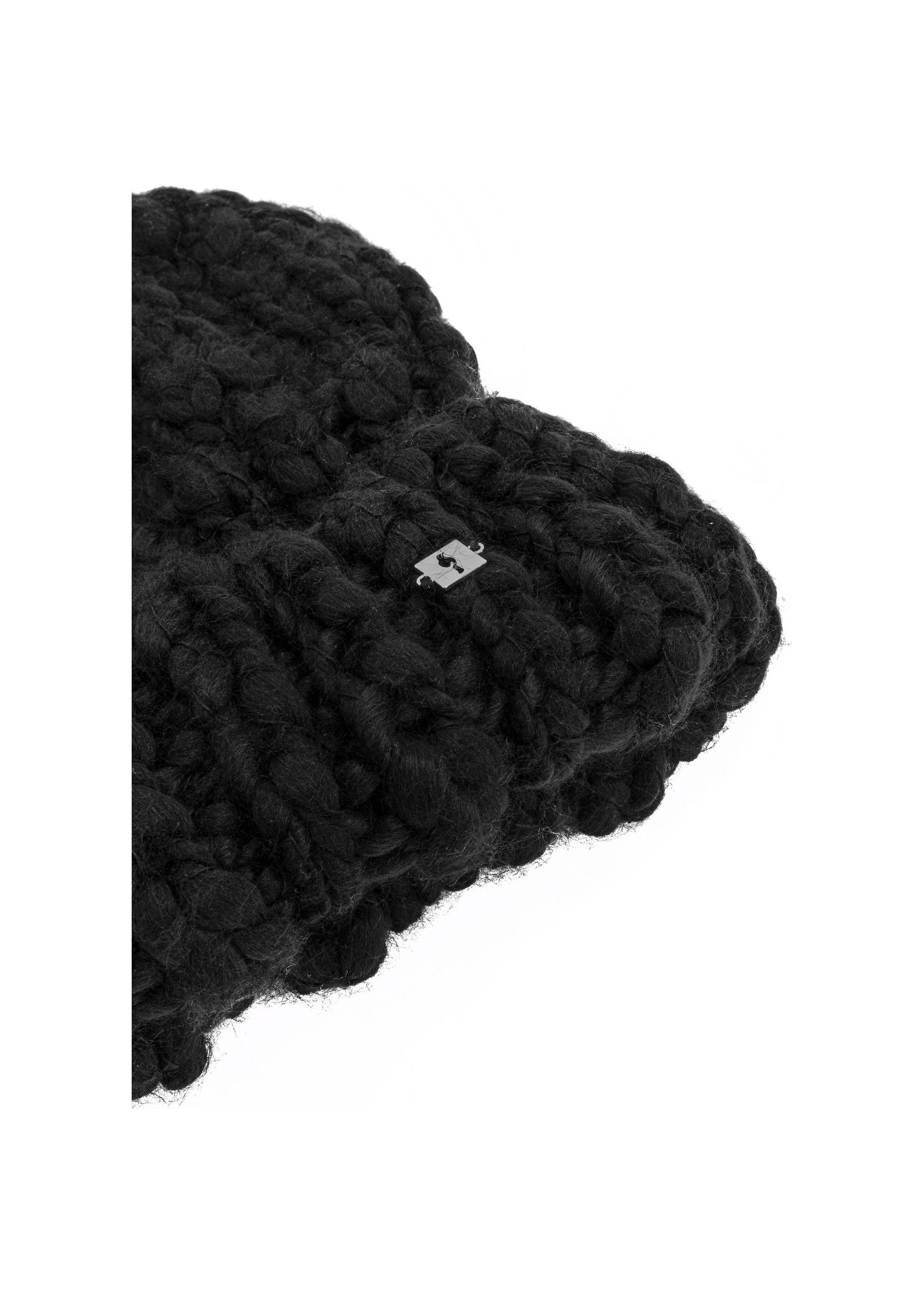 Black women's winter hat CZADT-0182-99(Z24)