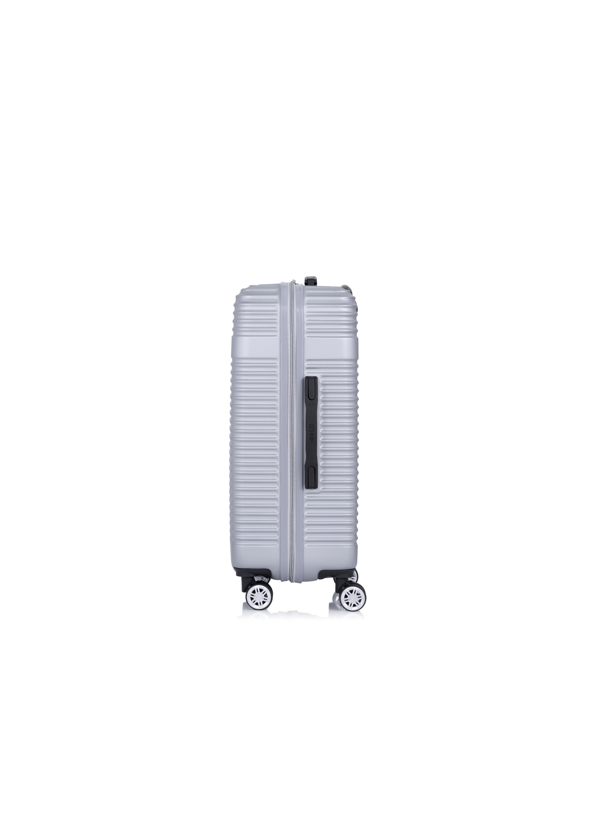 Medium suitcase on wheels WALAB-0040-91-24(W24)-02