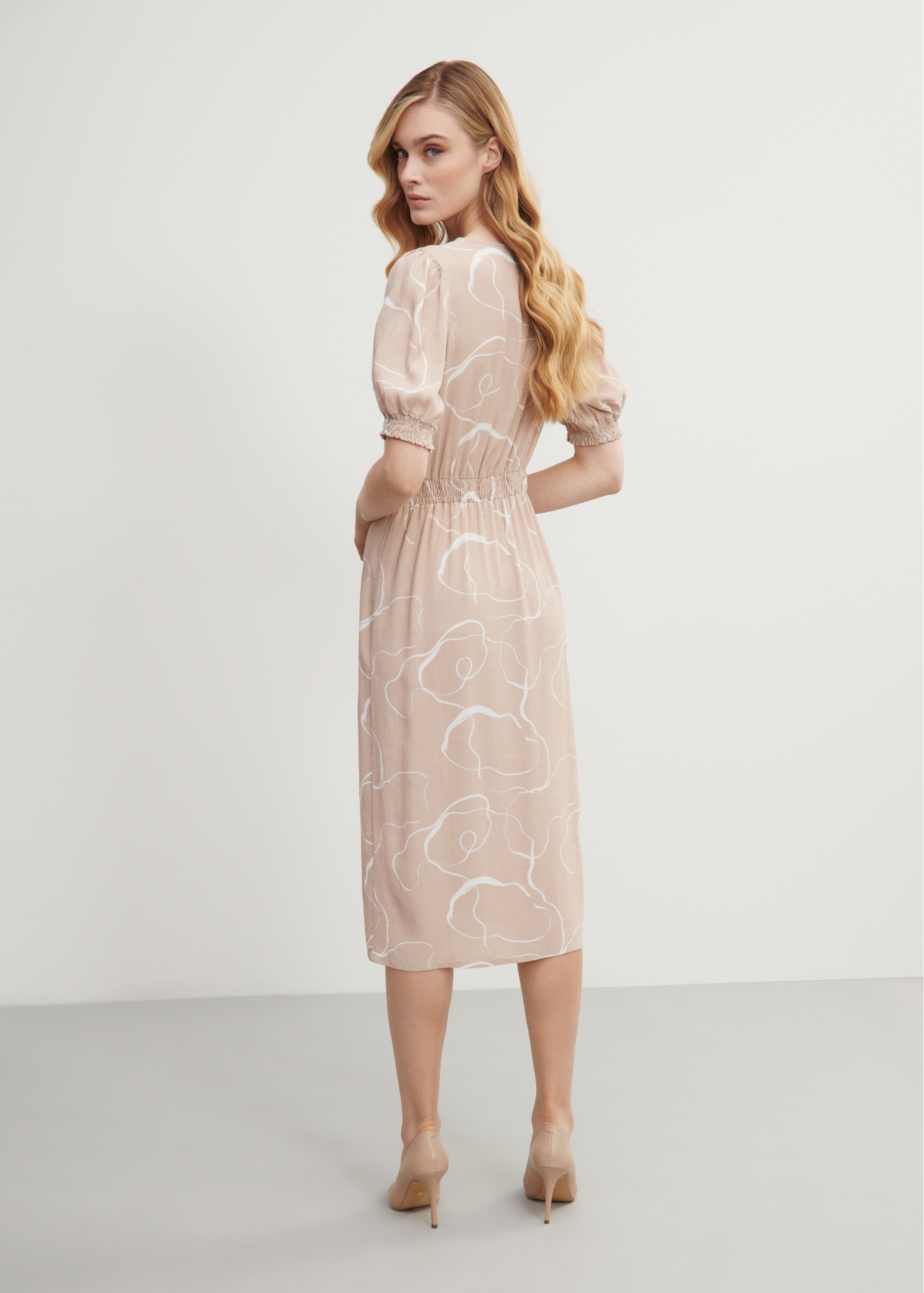 Women's patterned dress with slit SUKDT-0153-81(W23)-03