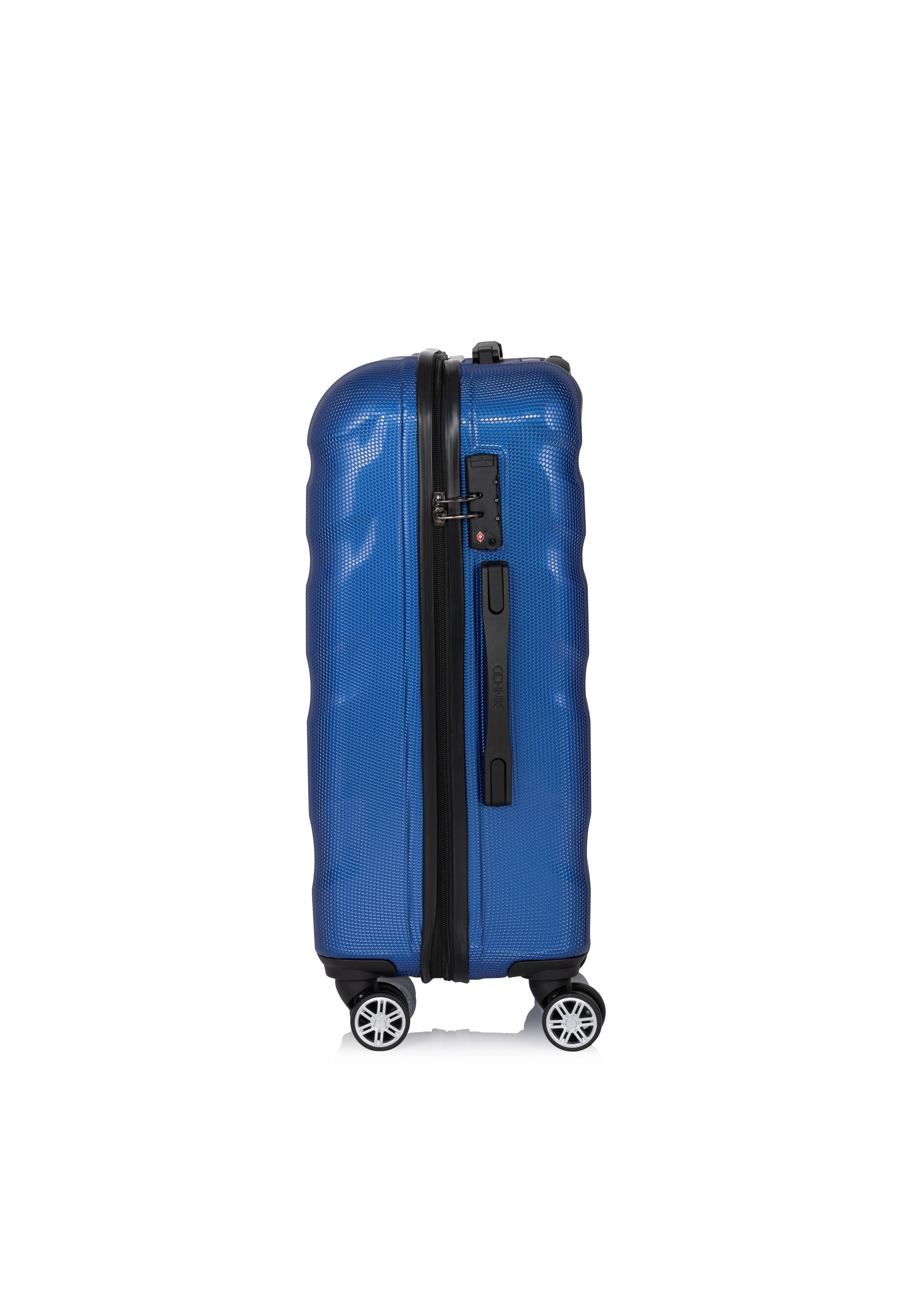 Medium suitcase on wheels WALPC-0012-69-24(W24)-02