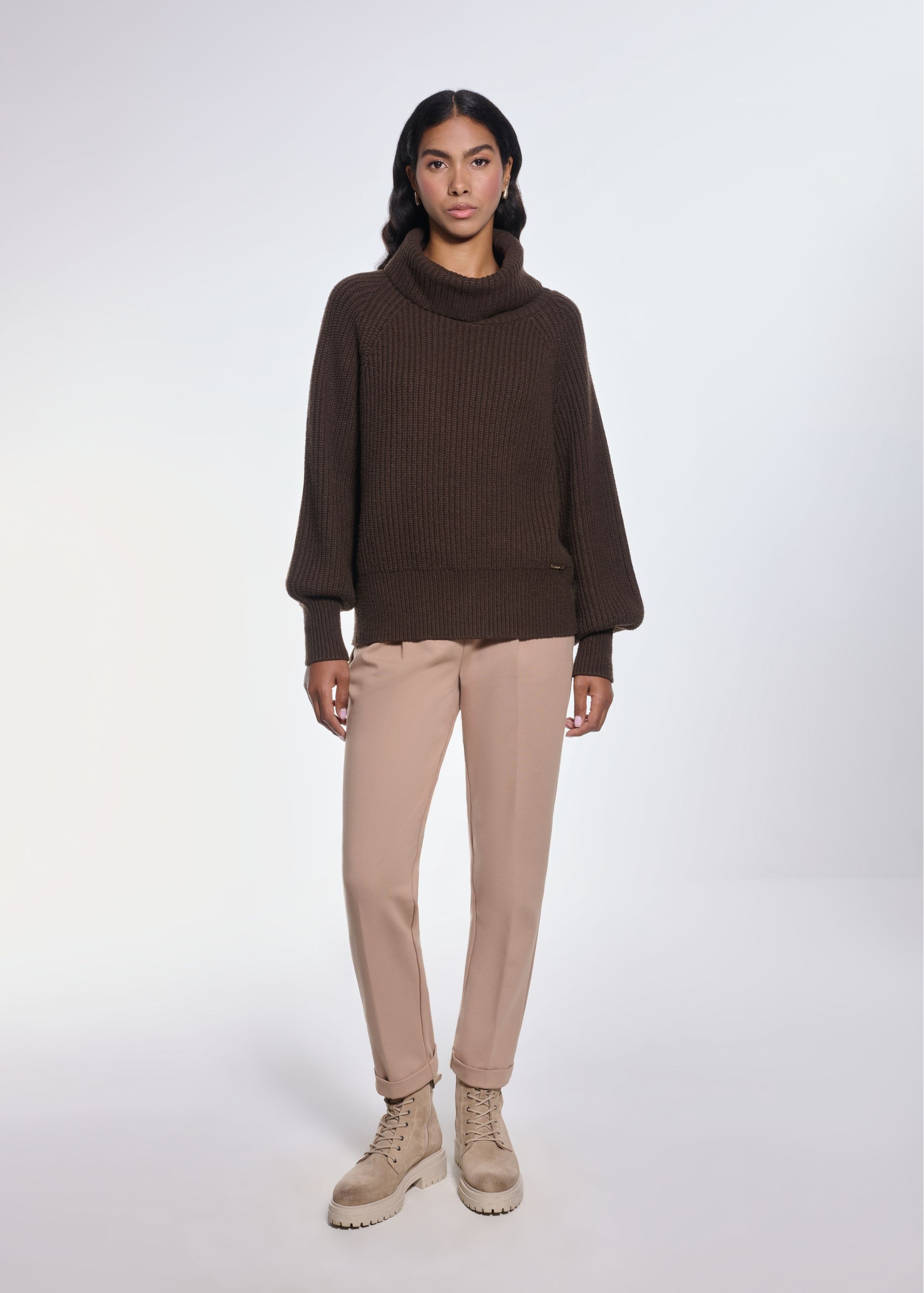 Brown women's turtleneck sweater SWEDT-0208-90(Z24)-01