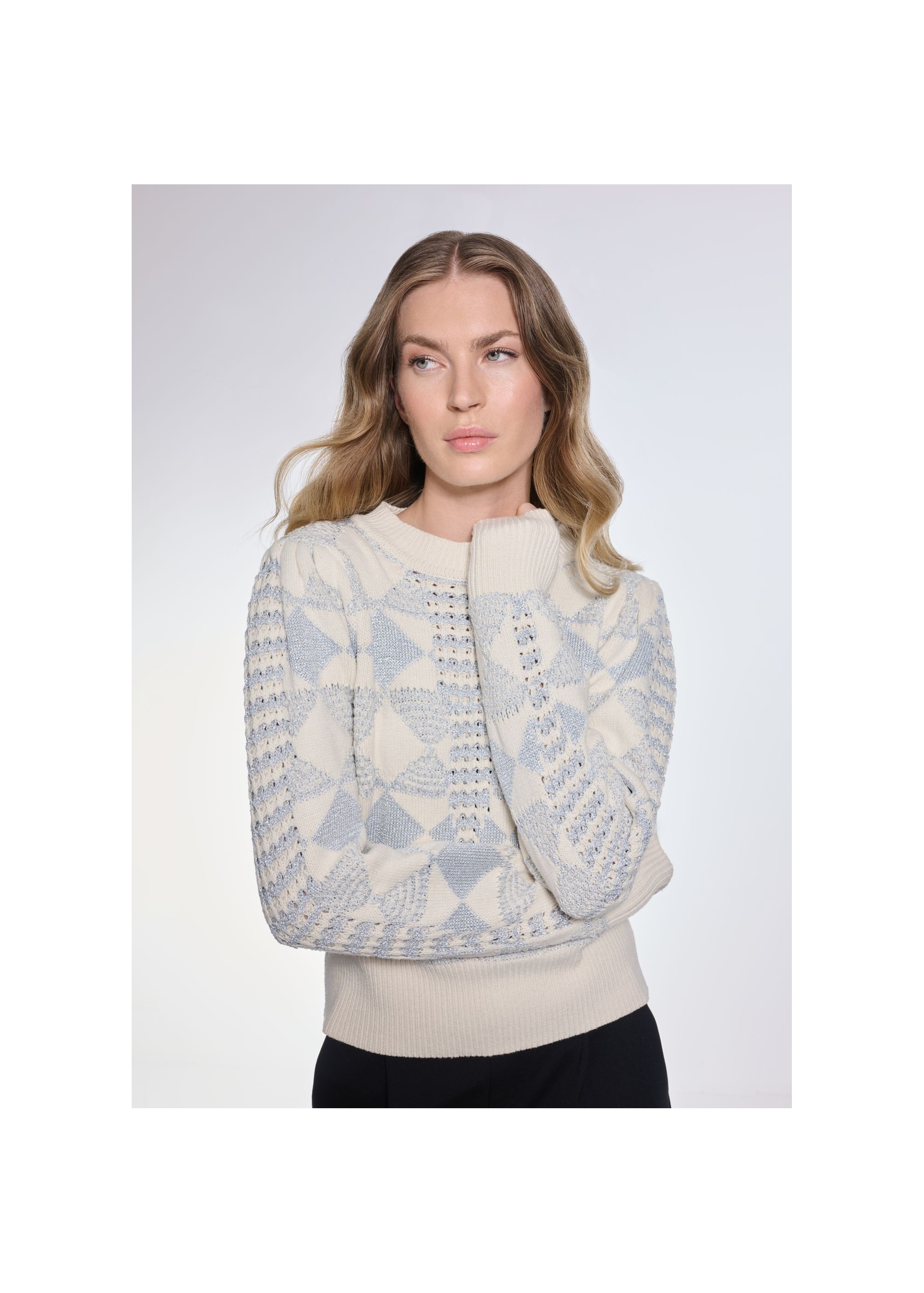 Beige women's sweater with metallic thread SWEDT-0214-80(Z24)-01