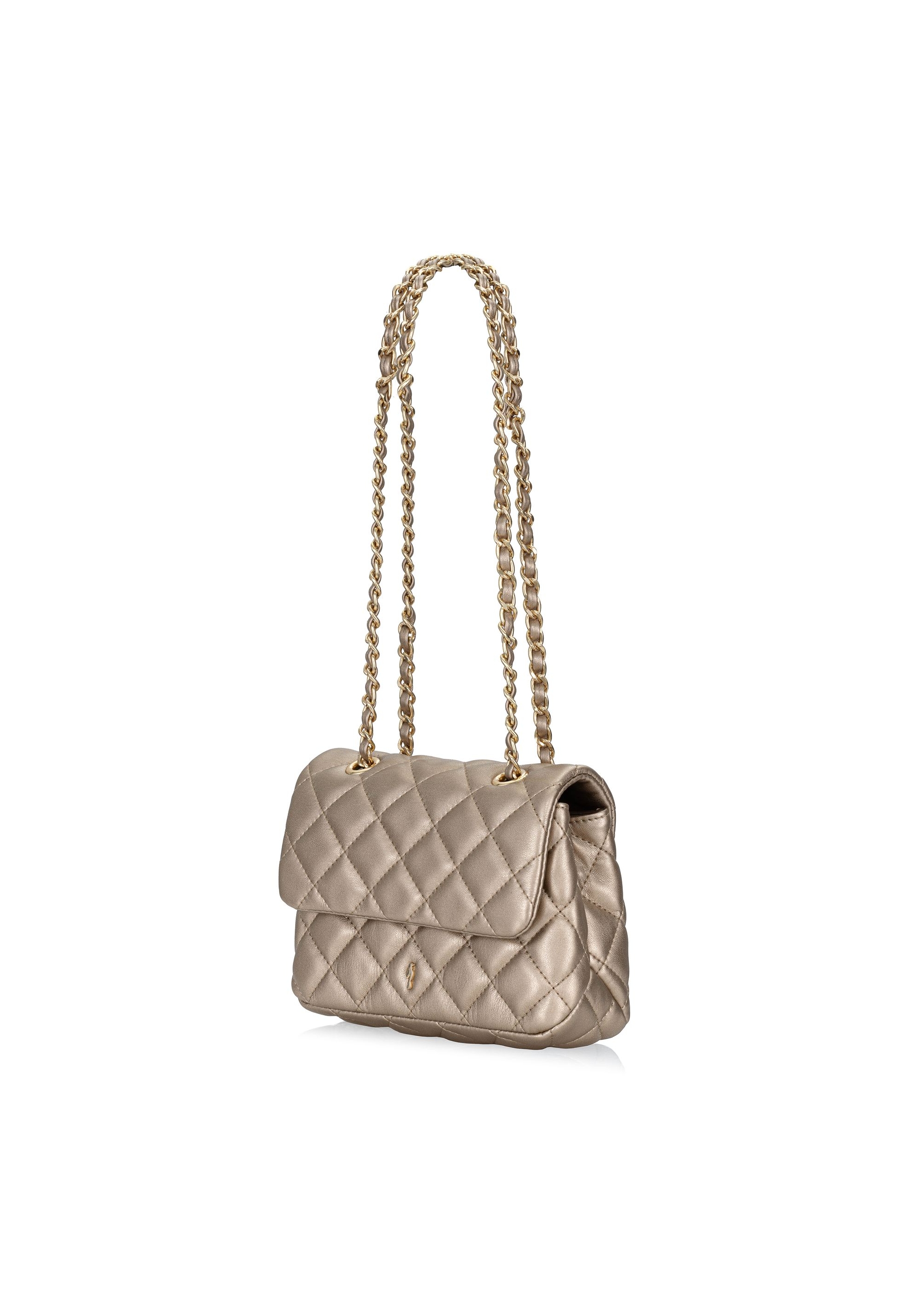 Quilted, elegant women's handbag in gold color TOREC-0932A-28(Z24)-02