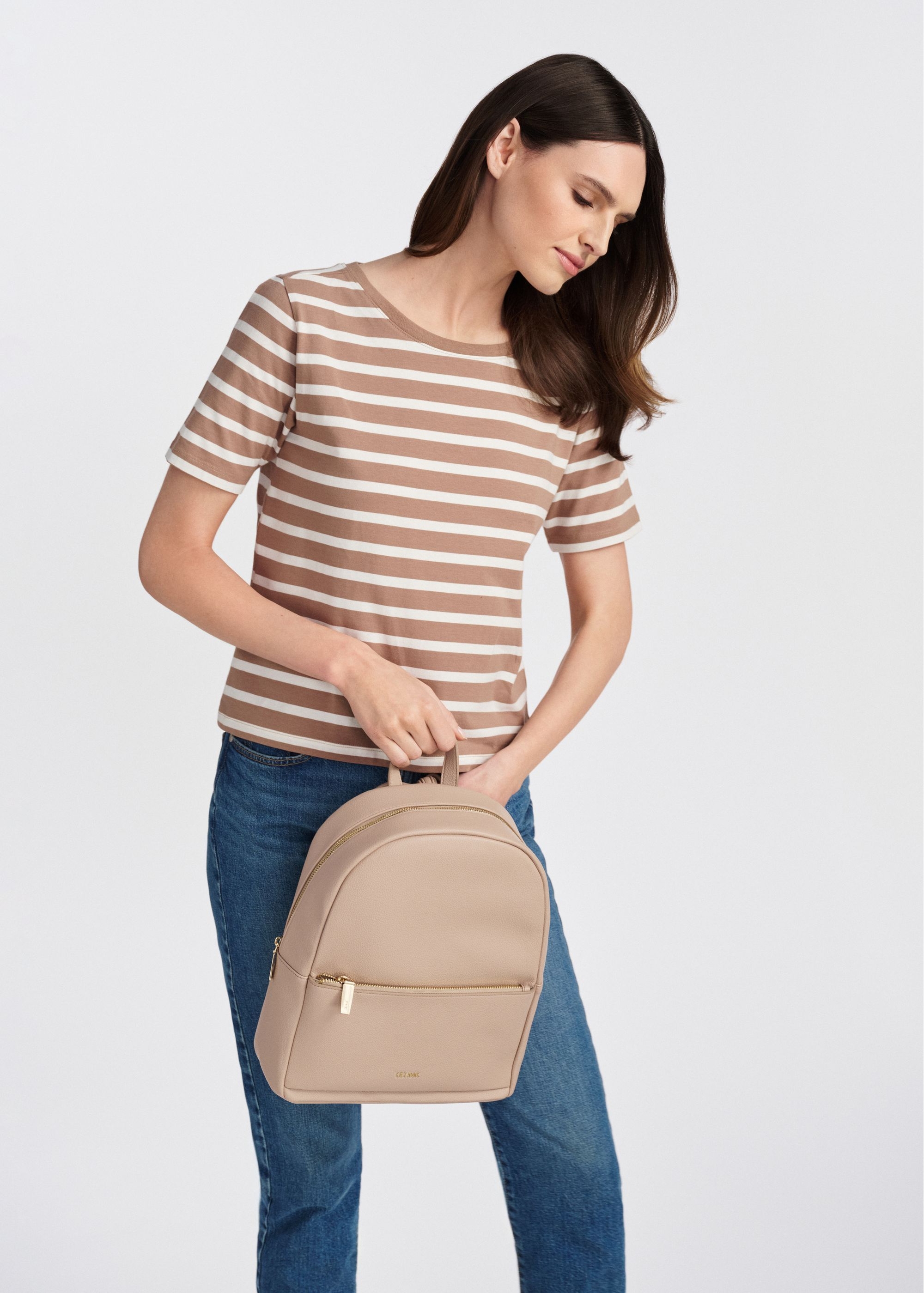 Beige medium women's backpack TOREC-0894A-81(W25)-02