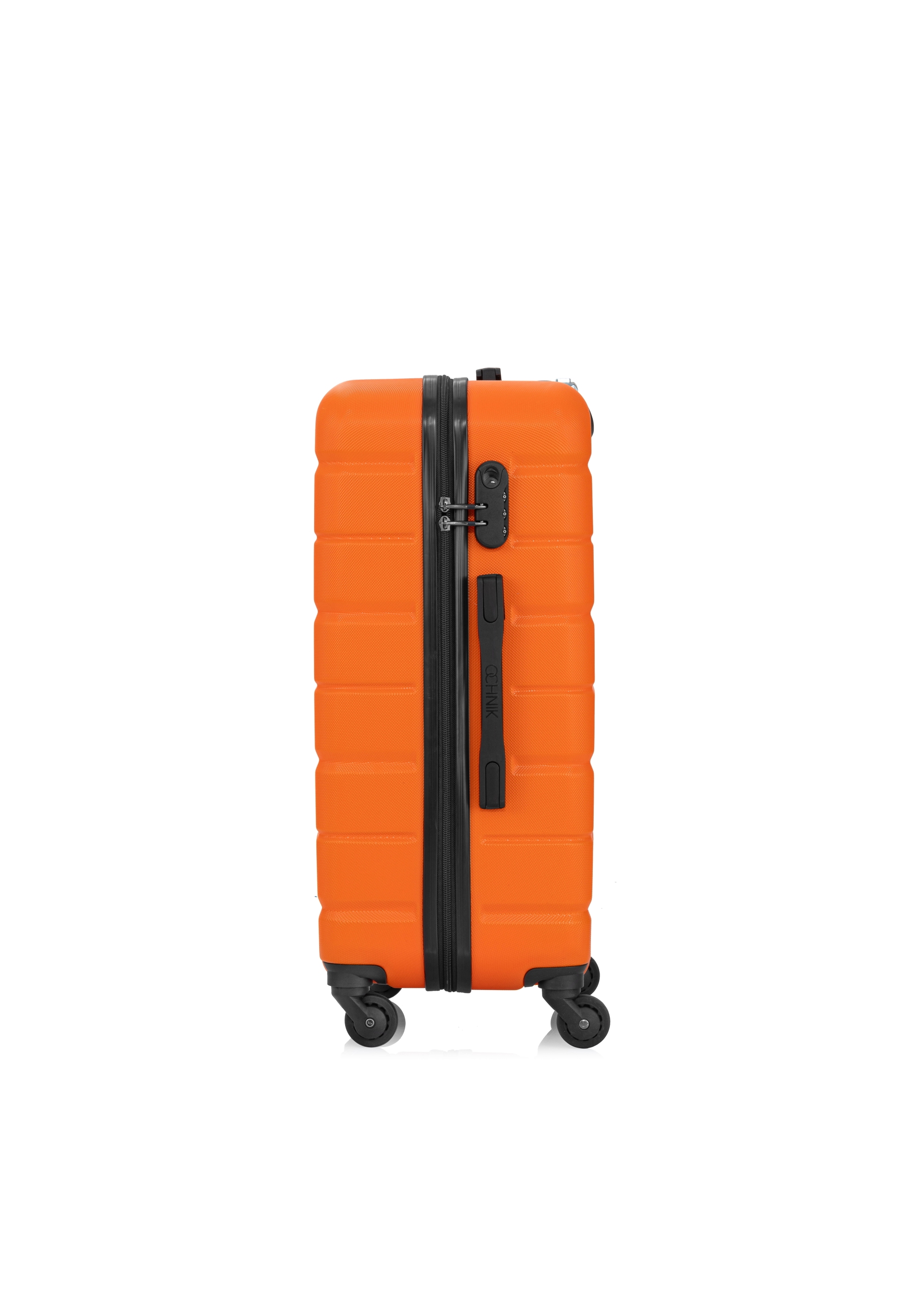 Medium suitcase on wheels WALAB-0067-30-24(W24)-02