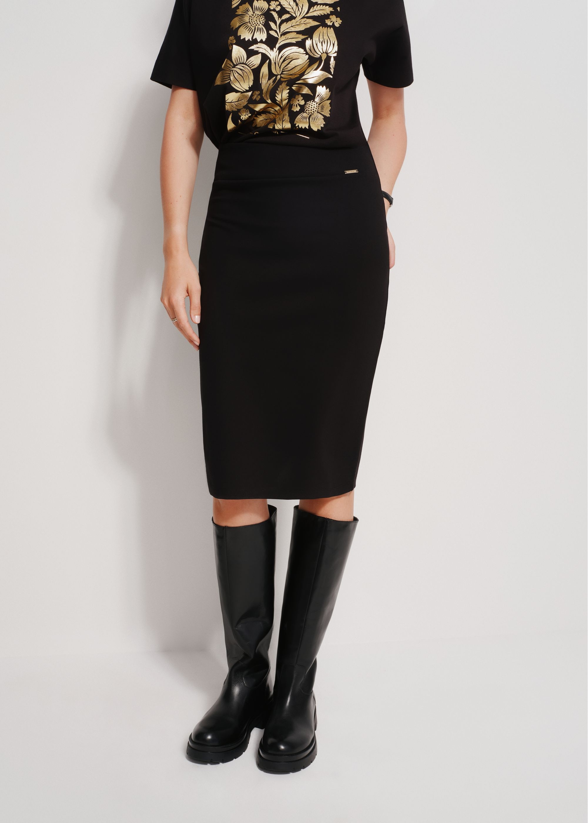 Women's black pencil skirt SPCDT-0092-99(Z24)-01