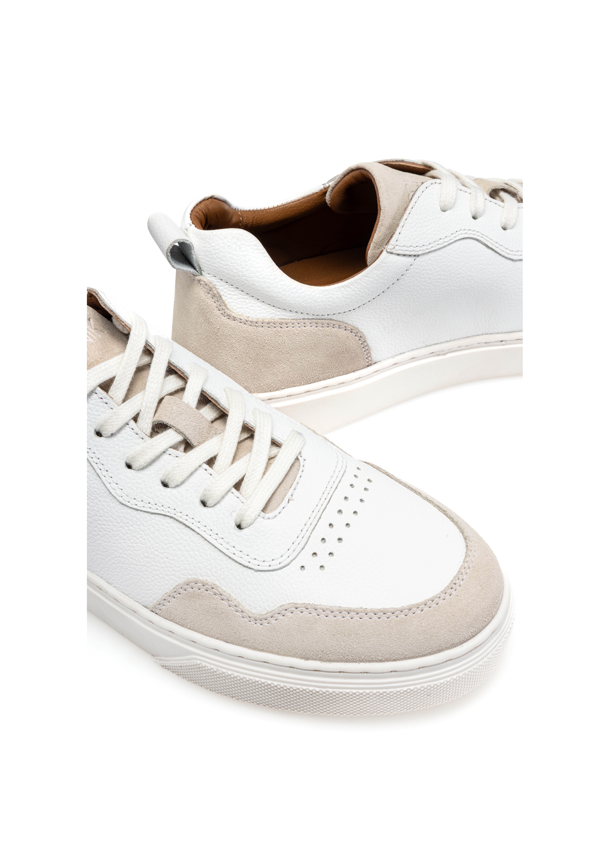 White leather men's sneakers BUTYM-0485-11(W25)-07