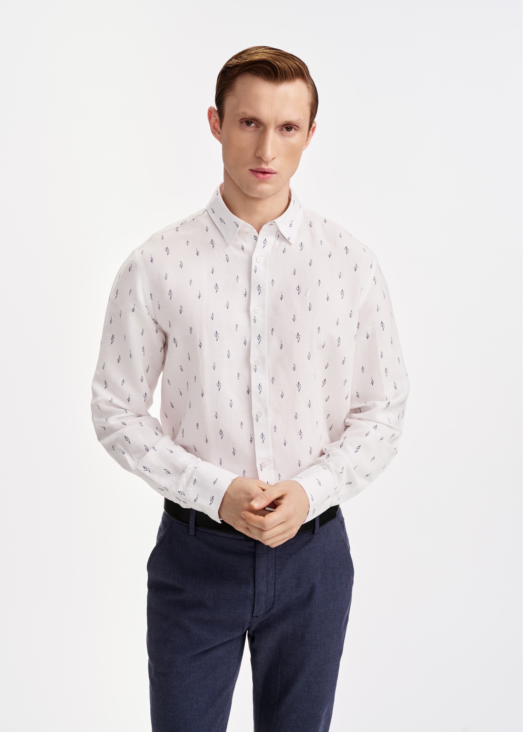 Men's white patterned shirt KOSMT-0338-12(W25)-02