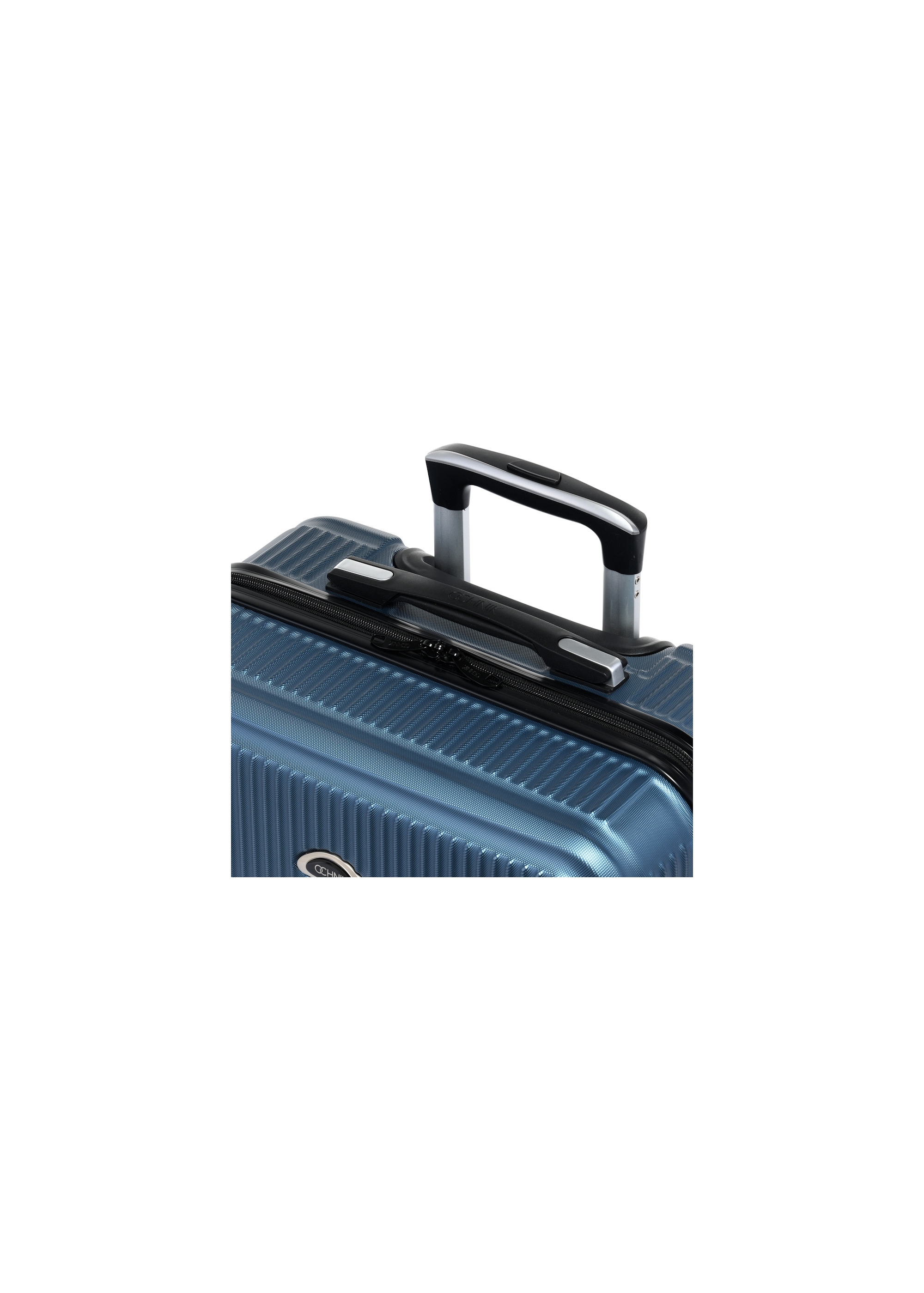 Medium suitcase on wheels WALAB-0053-69-24(W25)-05