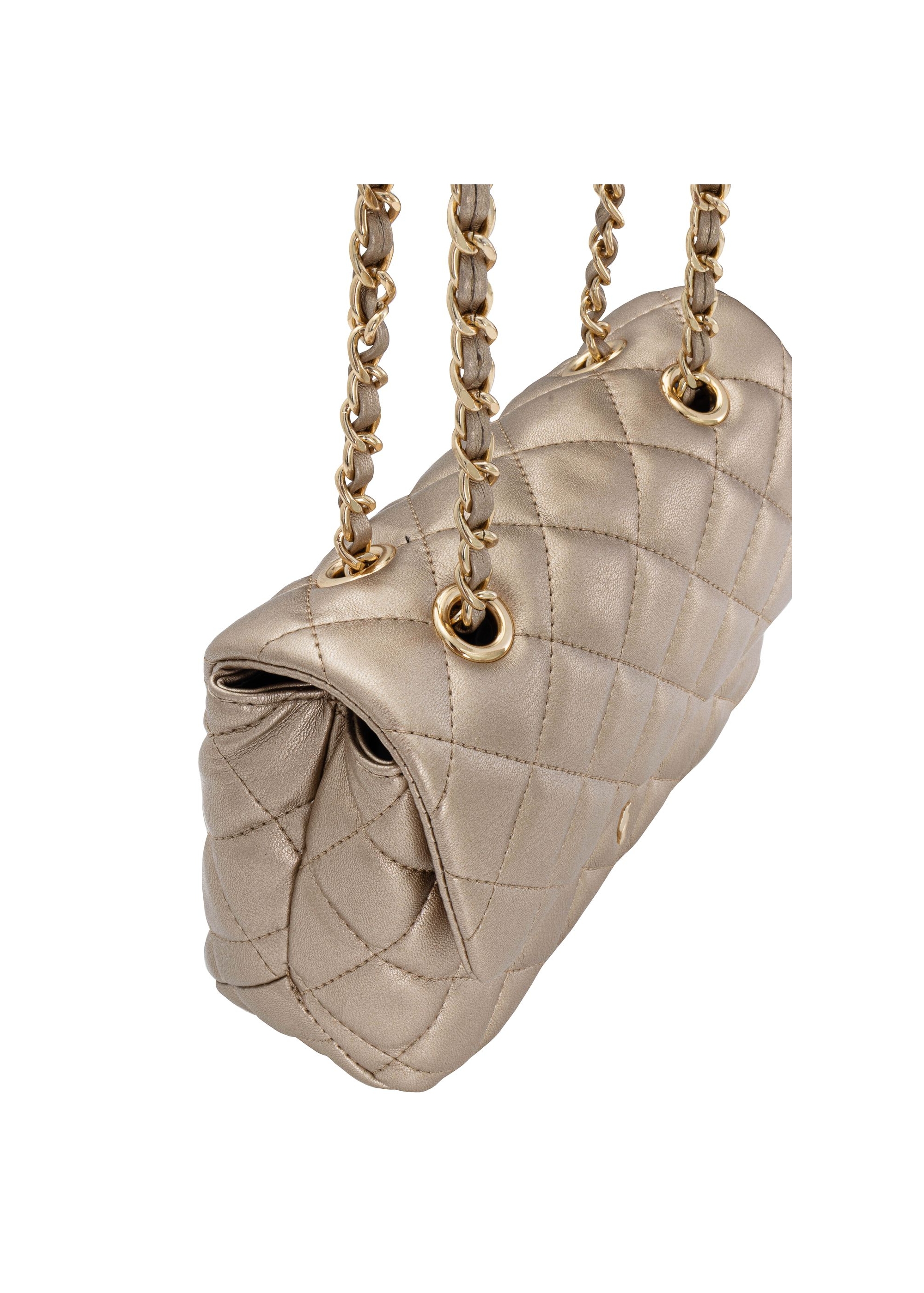 Quilted, elegant women's handbag in gold color TOREC-0932A-28(Z24)-06