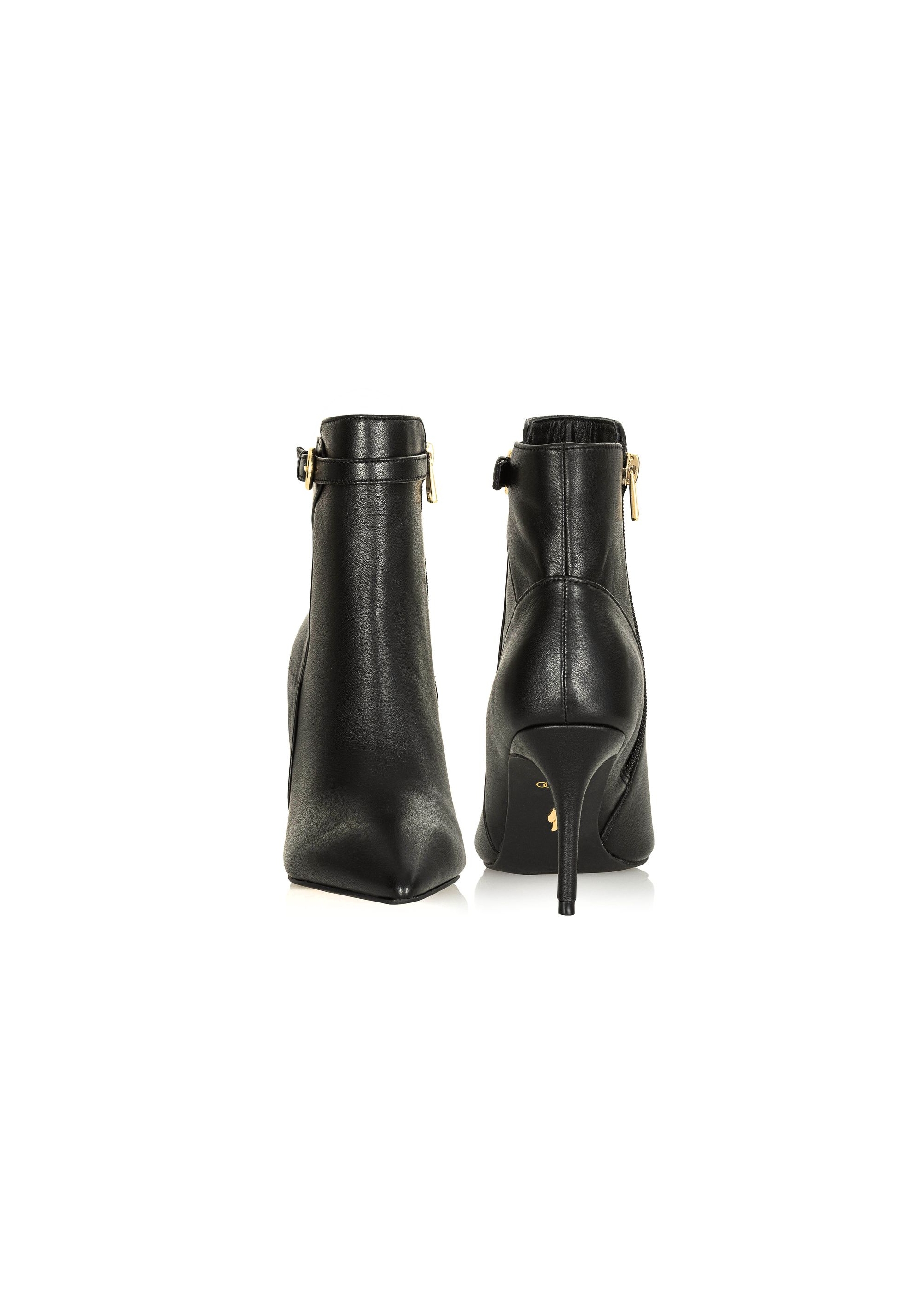 Black leather ankle boots with a high heel BUTYD-1123-99(Z24)-04