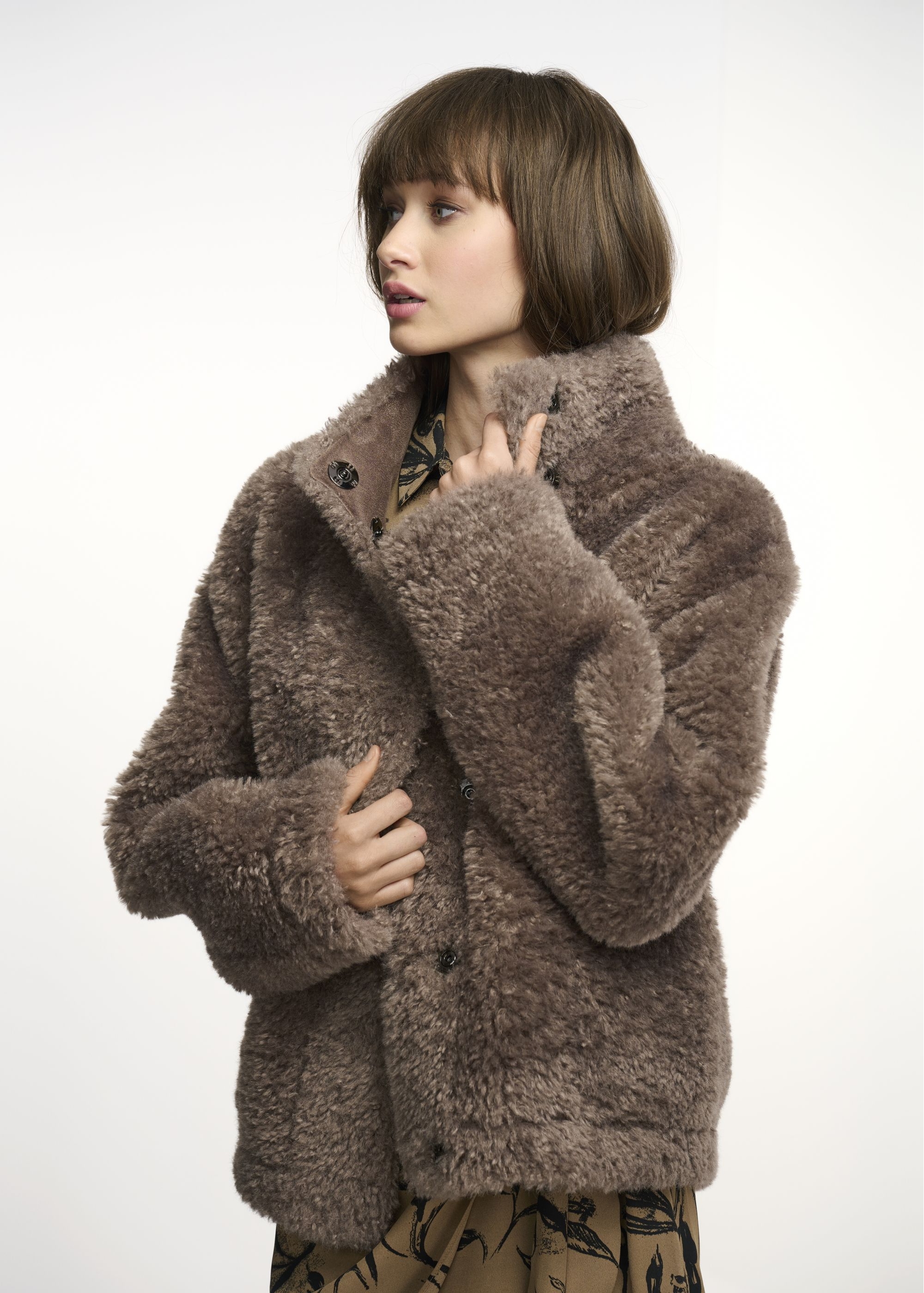 Women's brown fur coat FUTDP-0021A-93(Z23)-02