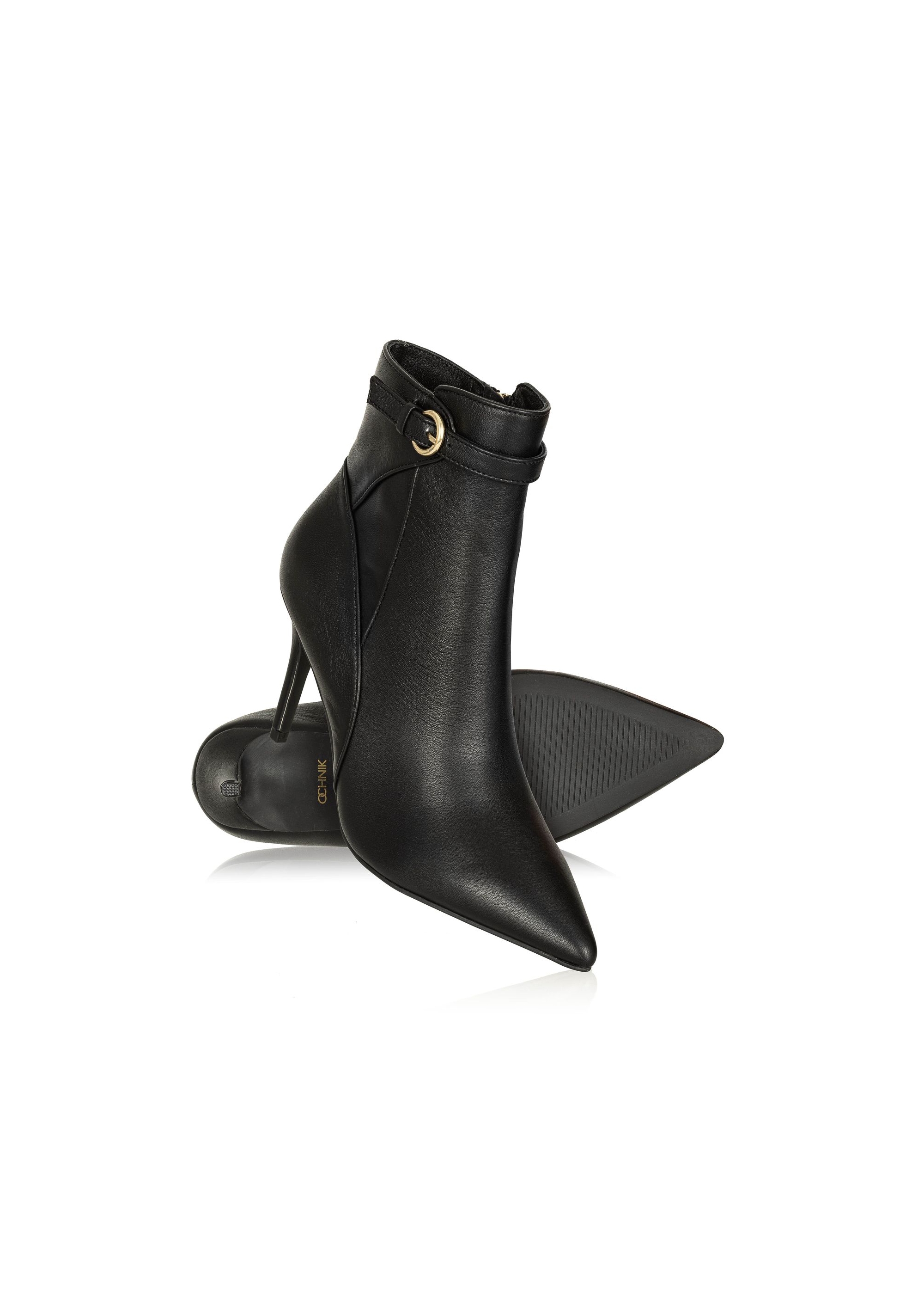 Black leather ankle boots with a high heel BUTYD-1123-99(Z24)-05