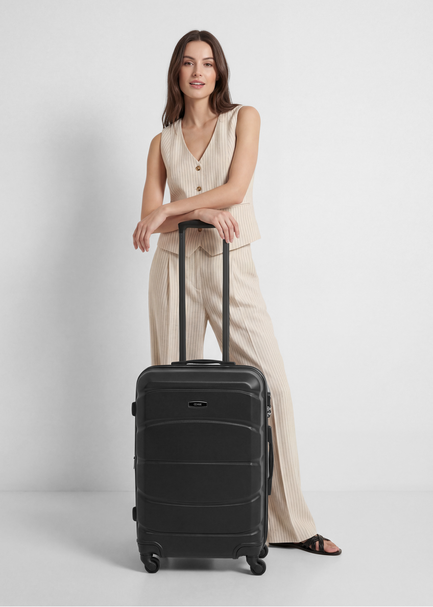 Medium suitcase on wheels WALAB-0077-9I-24(W26)