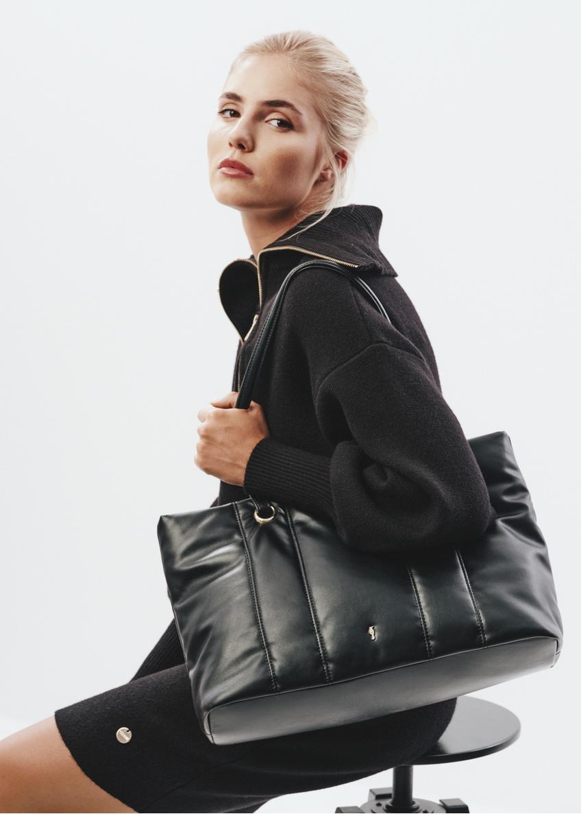 Black quilted handbag for women TOREC-0832-99(Z23)