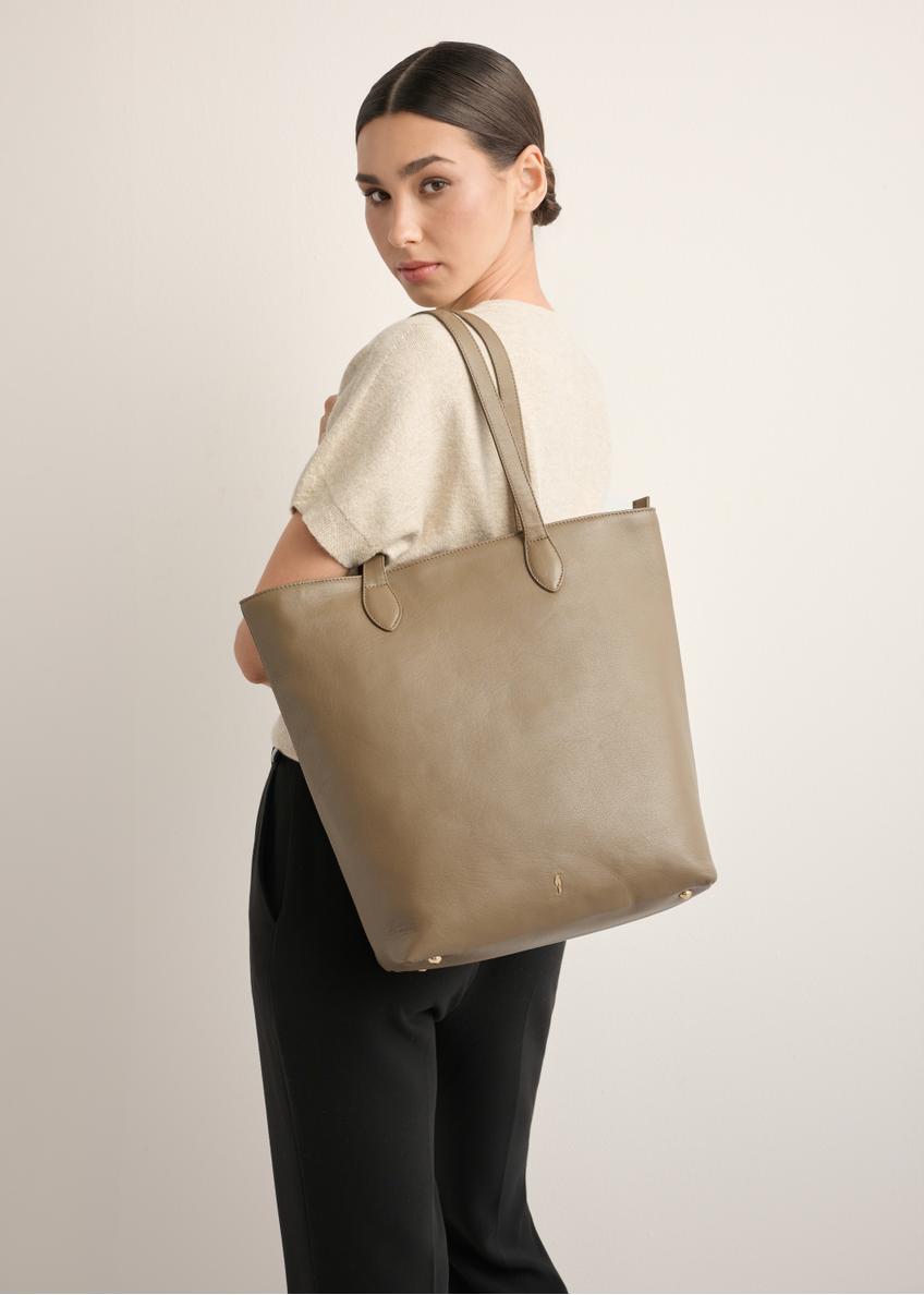 Leather shopper bag in cool beige color TORES-1312-1K(Z26)