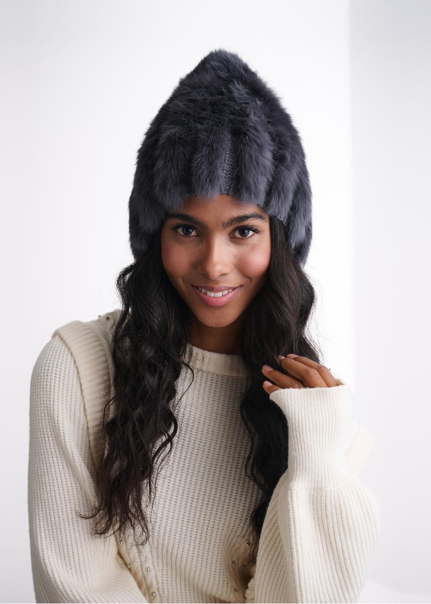 Women's grey fur cap CZADF-0034-94(Z24)-01