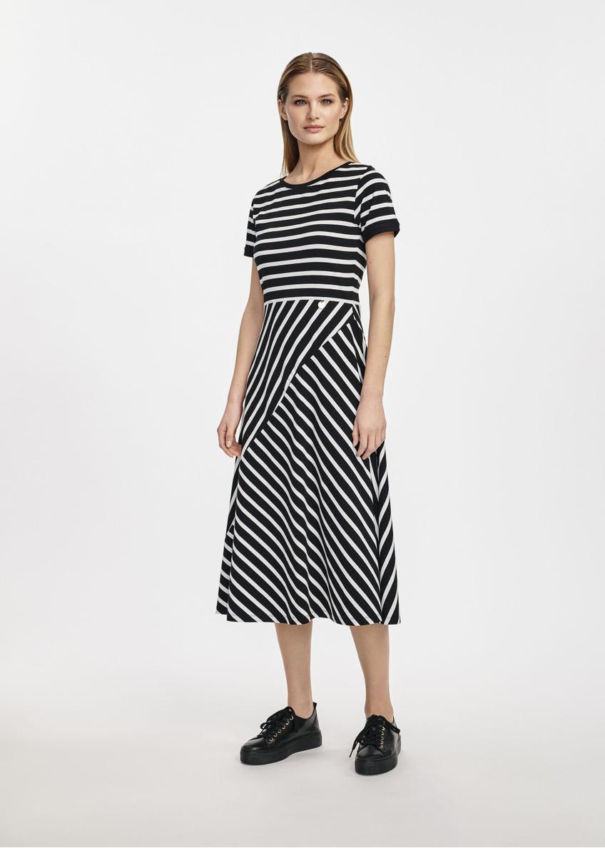 Black and white striped midi dress SUKDT-0182-99(W25)-02