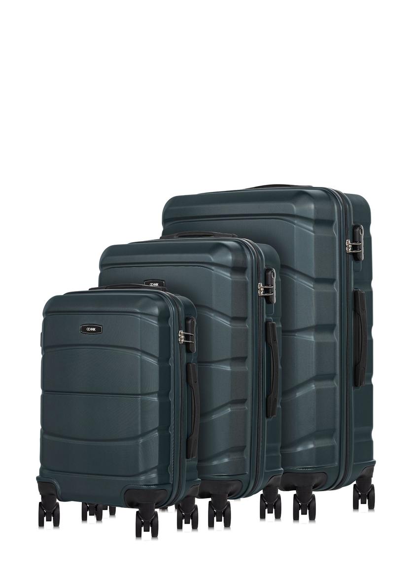 Set of suitcases on wheels 19'/24'/28' WALAB-0077-54(W25)