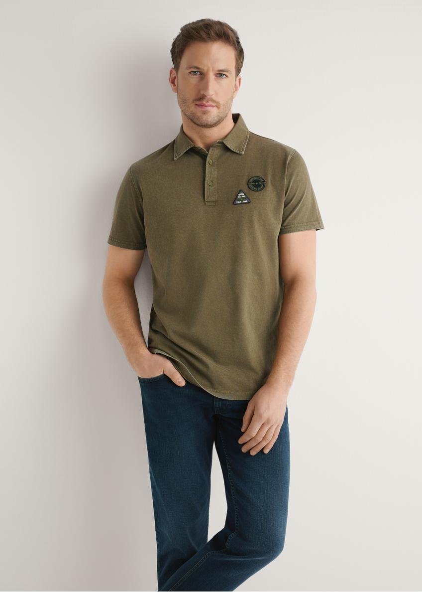 Men's khaki polo shirt POLMT-0083-8D(W26), front view of the product on the model. Half of the silhouette visible.