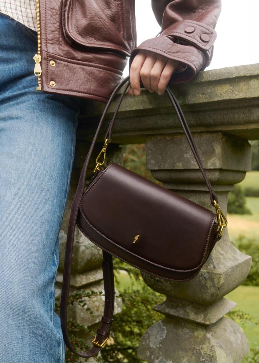 Small brown women's handbag TOREC-1264-1I(Z26)