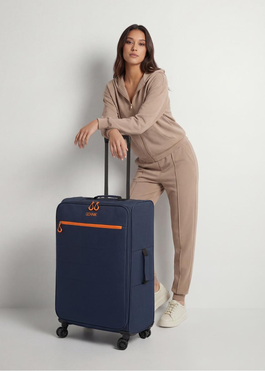 Large suitcase on wheels WALNY-0045-7D-28(W26)