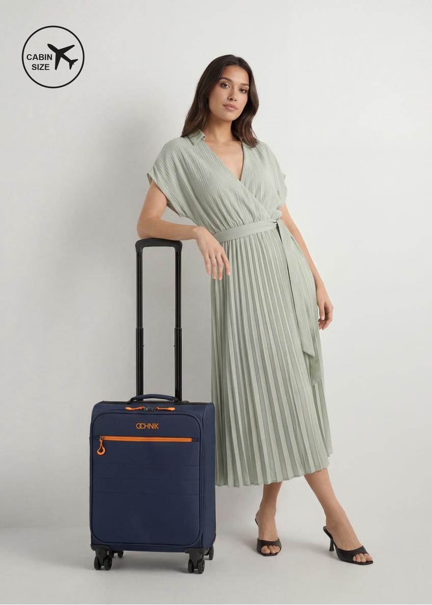 Small suitcase on wheels WALNY-0045-7D-19(W26)