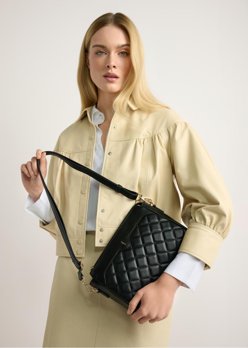 Black quilted women's handbag TOREC-1116-99(W26)