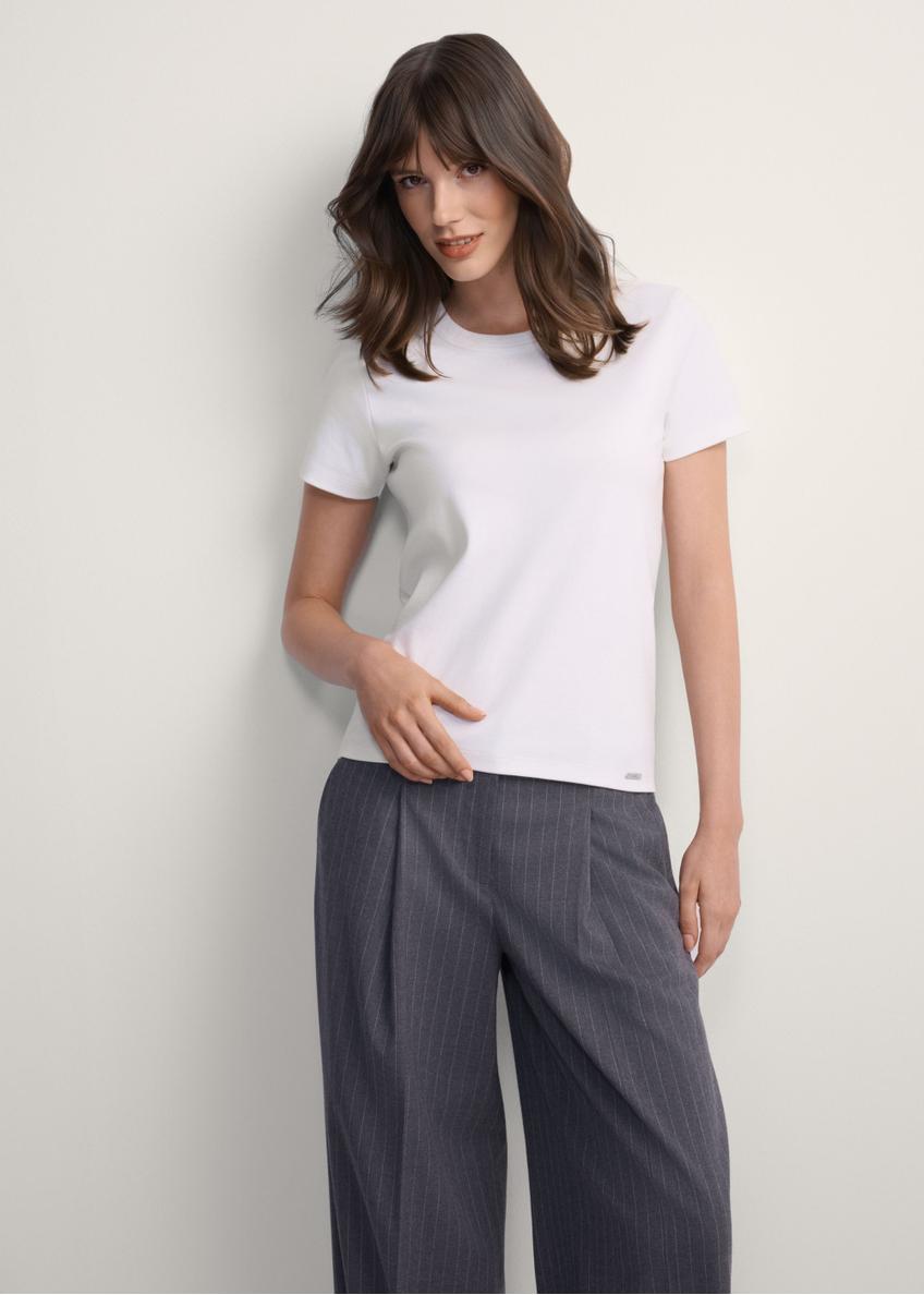 Women's white cotton t-shirt TSHDT-0144-0B(Z26), front view of the product on the model, half of the silhouette visible.