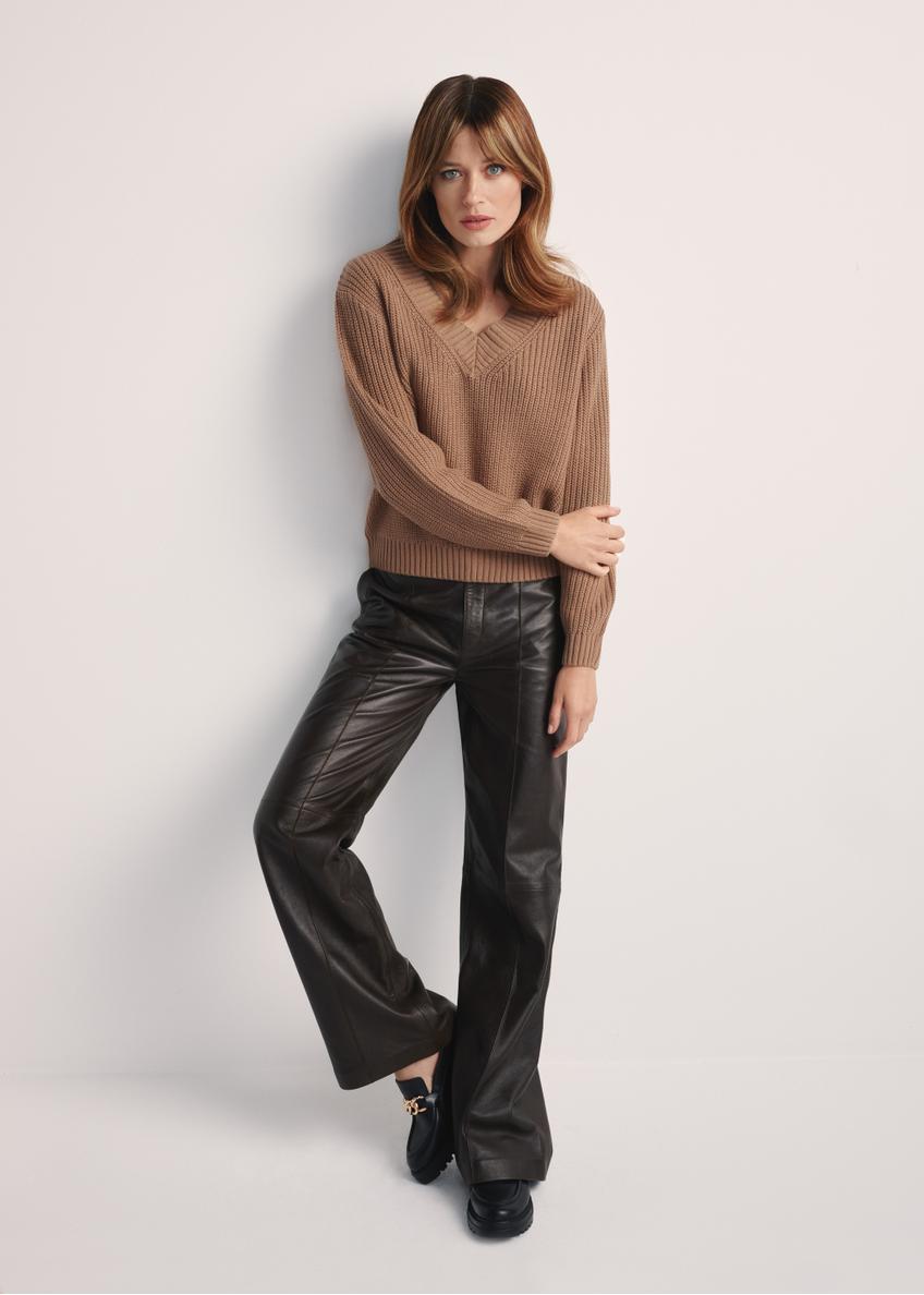 Women's camel V-neck sweater SWEDT-0162-83(Z24)