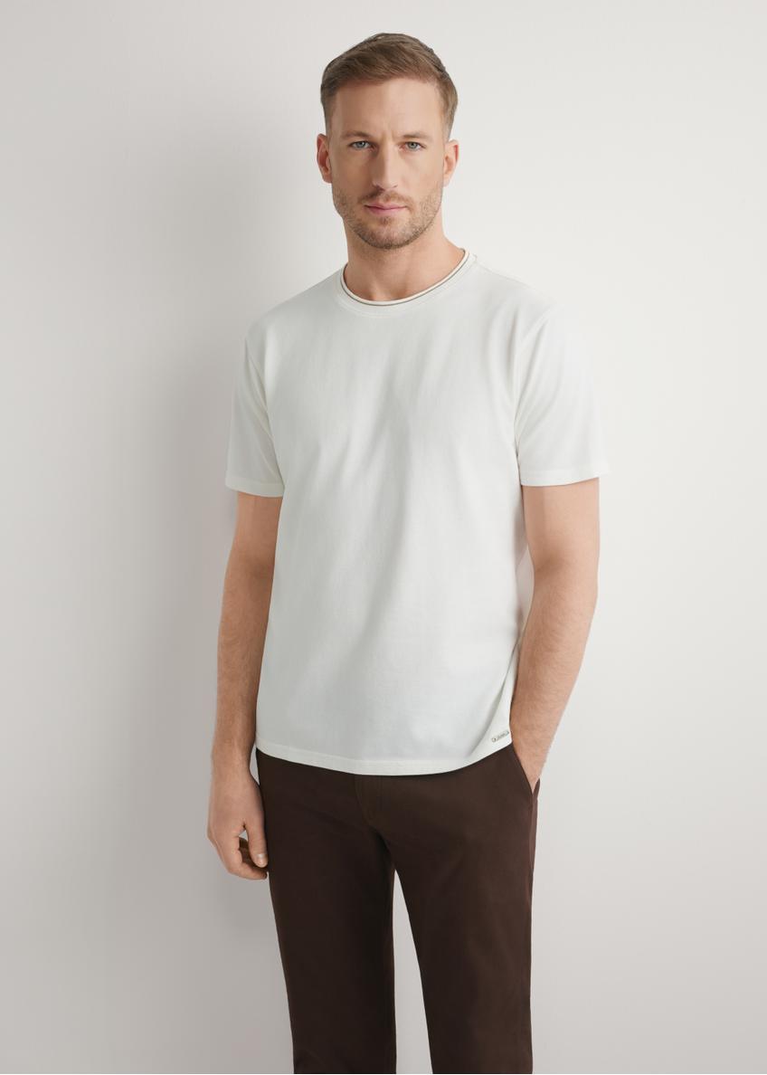 Men's white cotton T-shirt TSHMT-0150-0B(W26), front view of the product on the model. Half of the silhouette visible.