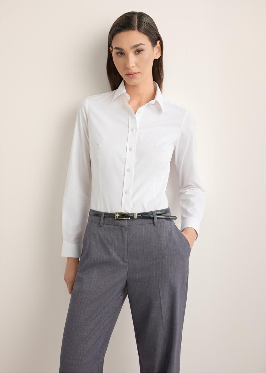 Women's white cotton shirt KOSDT-0190-0A(Z26), front view of the product on the model, half of the silhouette visible.