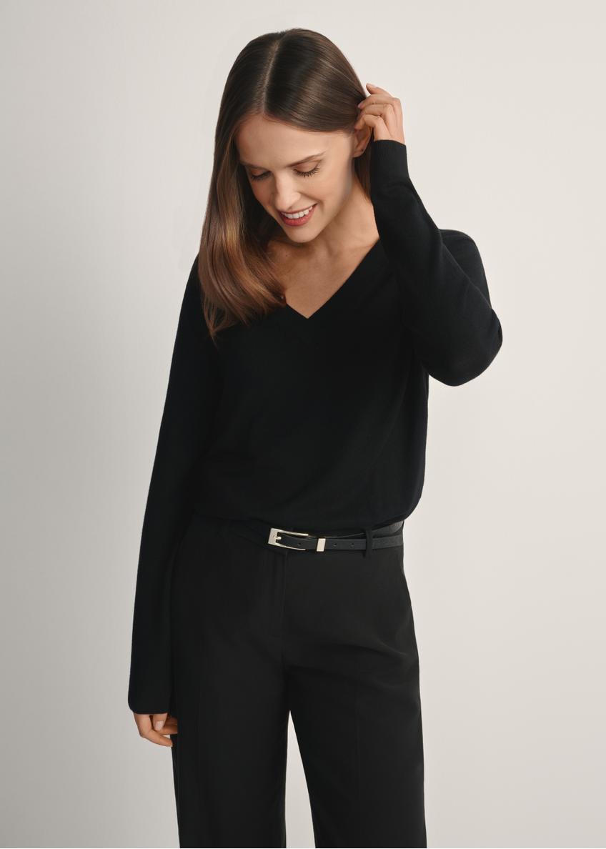 Black V-neck sweater SWEDT-0201-99(W24), front view of the product on the model, half of the silhouette visible.