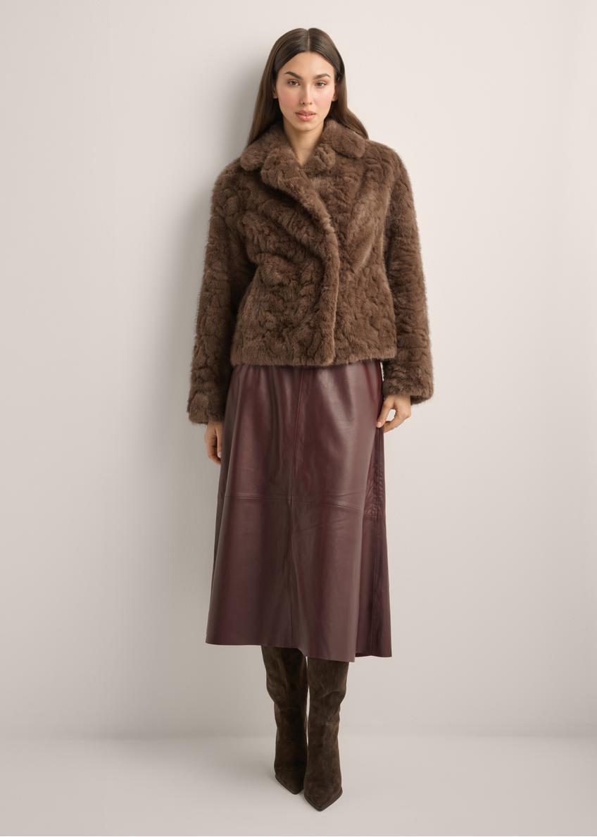 Women's brown short fur coat FUTDP-0058-1H(Z26), front view of the product on a model. Full body visible.