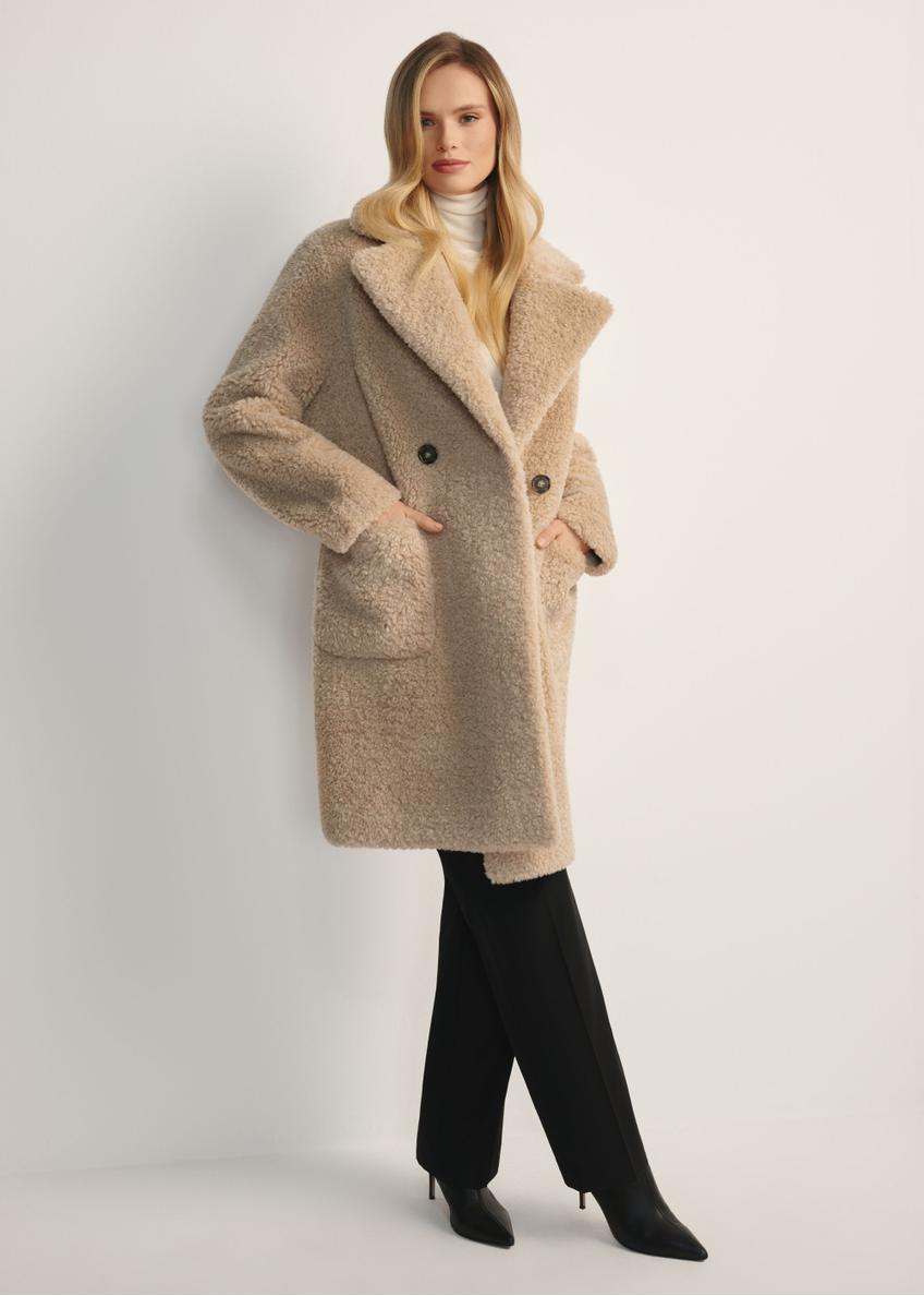 Women's fur coat with double-breasted fastening FUTDP-0018-81(Z25), product view from the front on the model, the entire silhouette is visible.