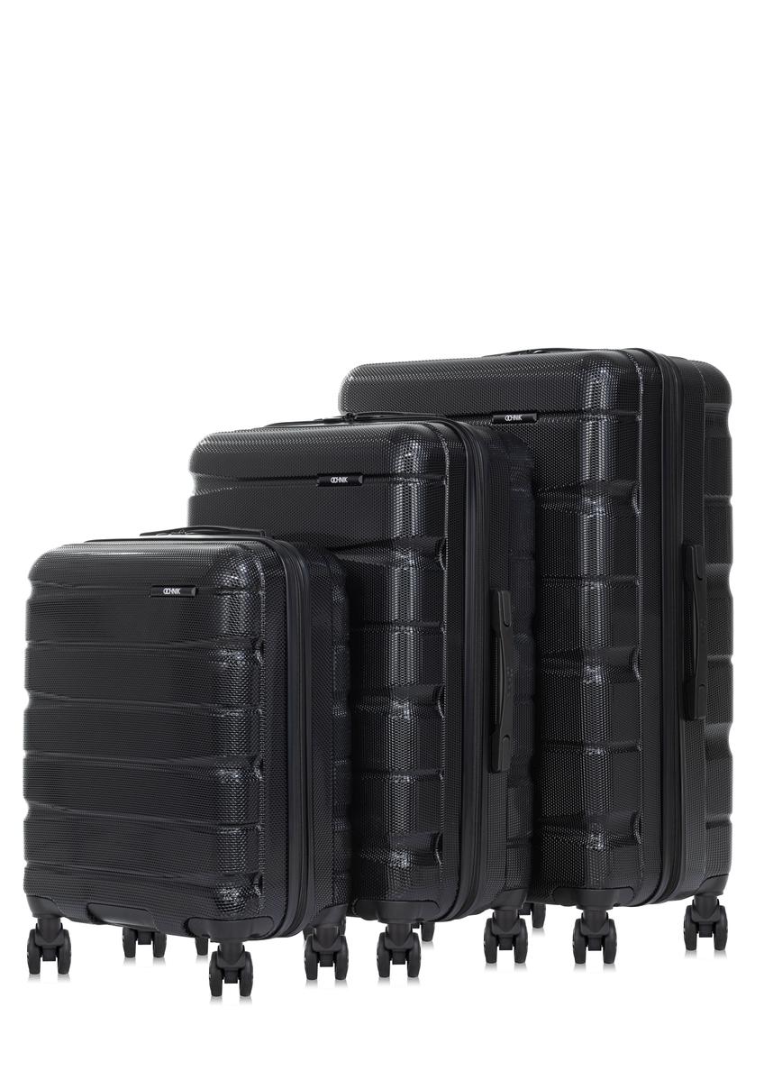 Set of suitcases on wheels 19'/24'/28' WALPC-0013-99(W24)-01