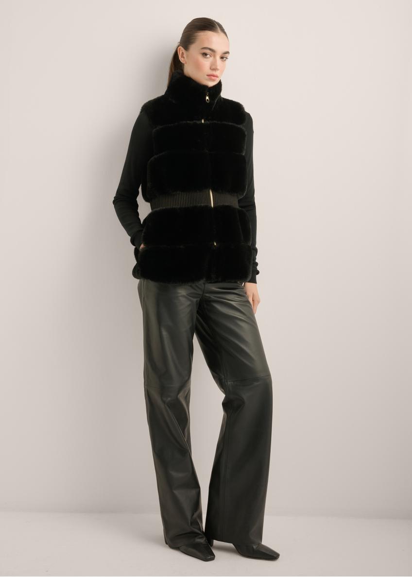 Women's black fur vest KAMDP-0006-99(Z25), front view of the product on a model. Full body visible.