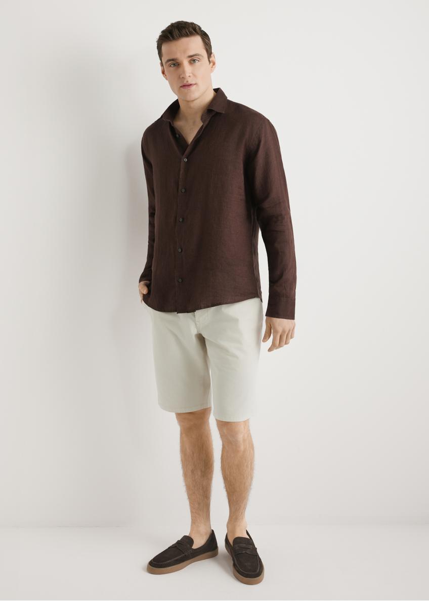 Brown men's linen shirt KOSMT-0321A-1I(W26) - front view of the product, on a model, against a light background. Full silhouette visible.