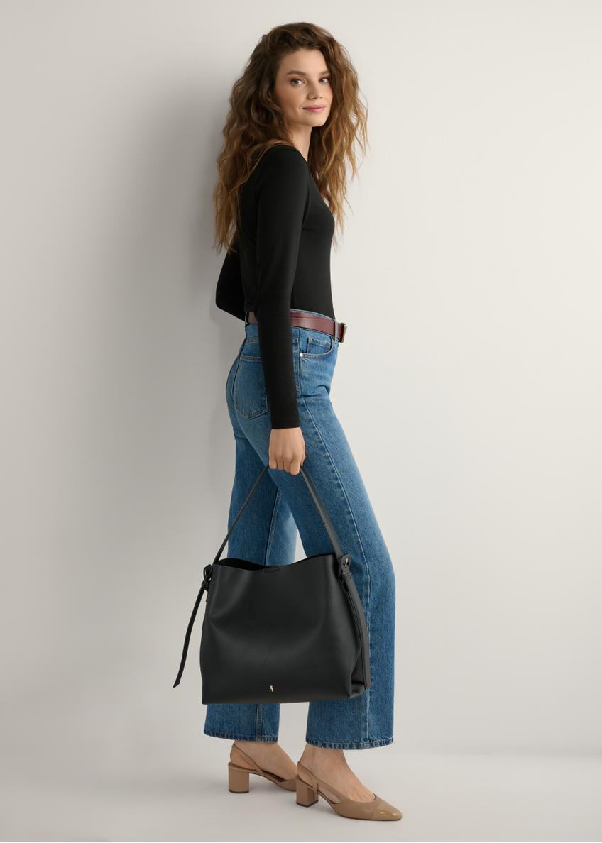 Black imitation leather shopper bag TOREC-0903-99(W26)