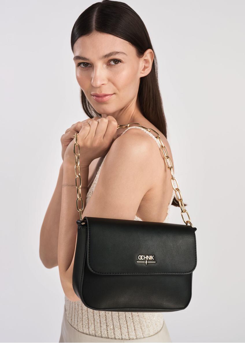 Black women's messenger bag with chain TOREC-0767C-99(Z25)