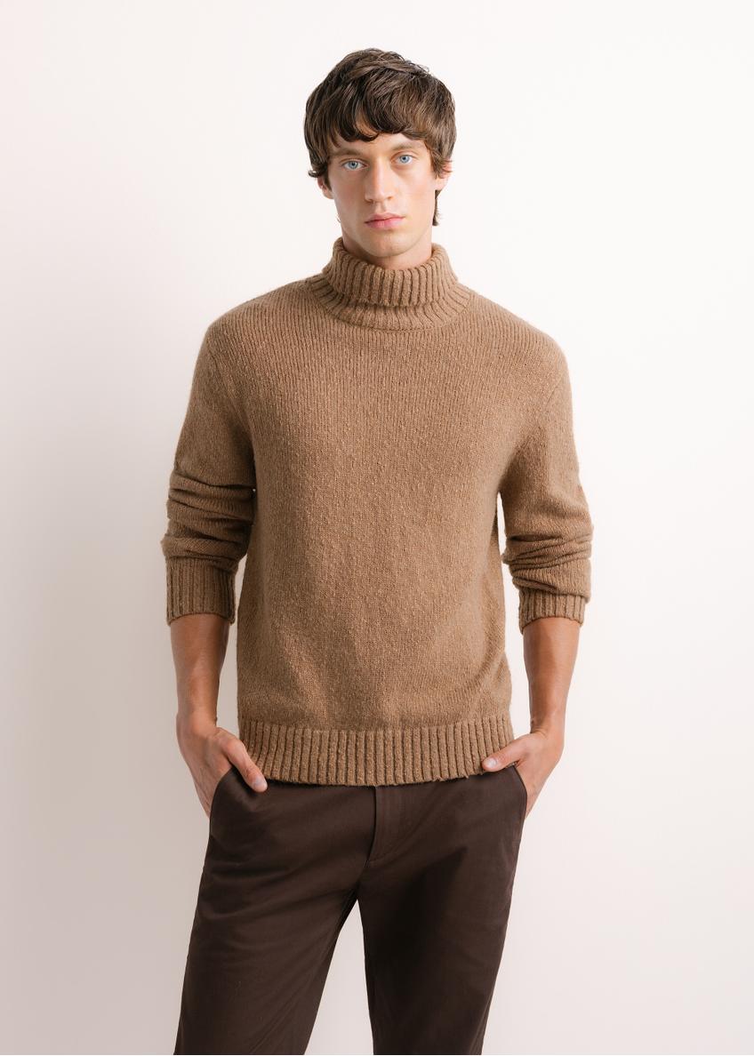 Men's turtleneck sweater in camel color SWEMT-0209-1D(Z26)